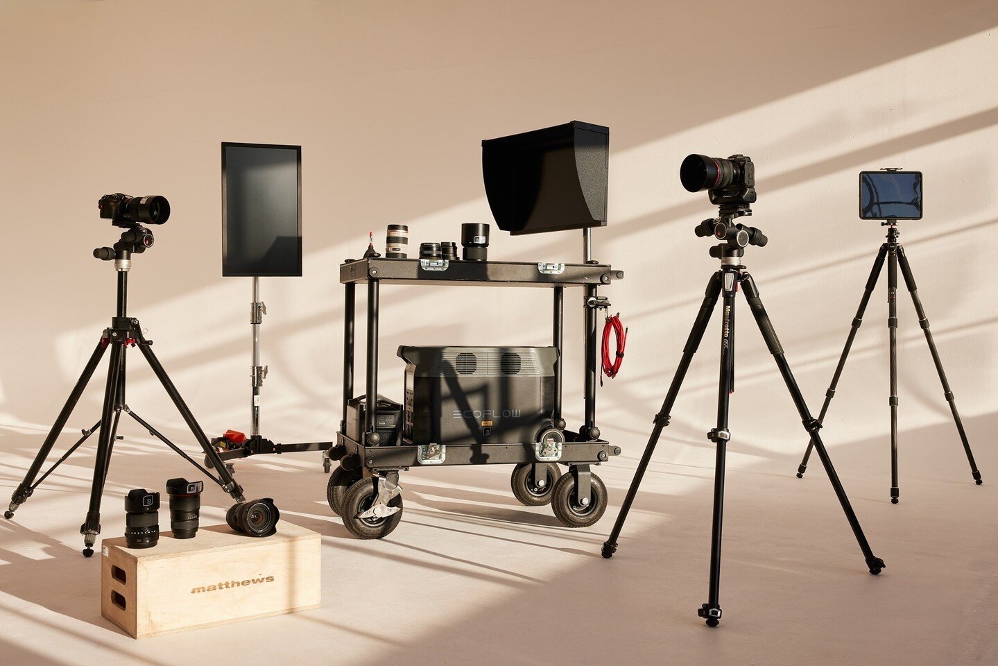Get all your digital hire needs here @broadscopestudios ⁠
⁠
Whether its on location and you require power and a portable digital set-up or in studio, we have several stills camera kits and equipment options available to suit your shoots needs. ⁠
⁠
- 