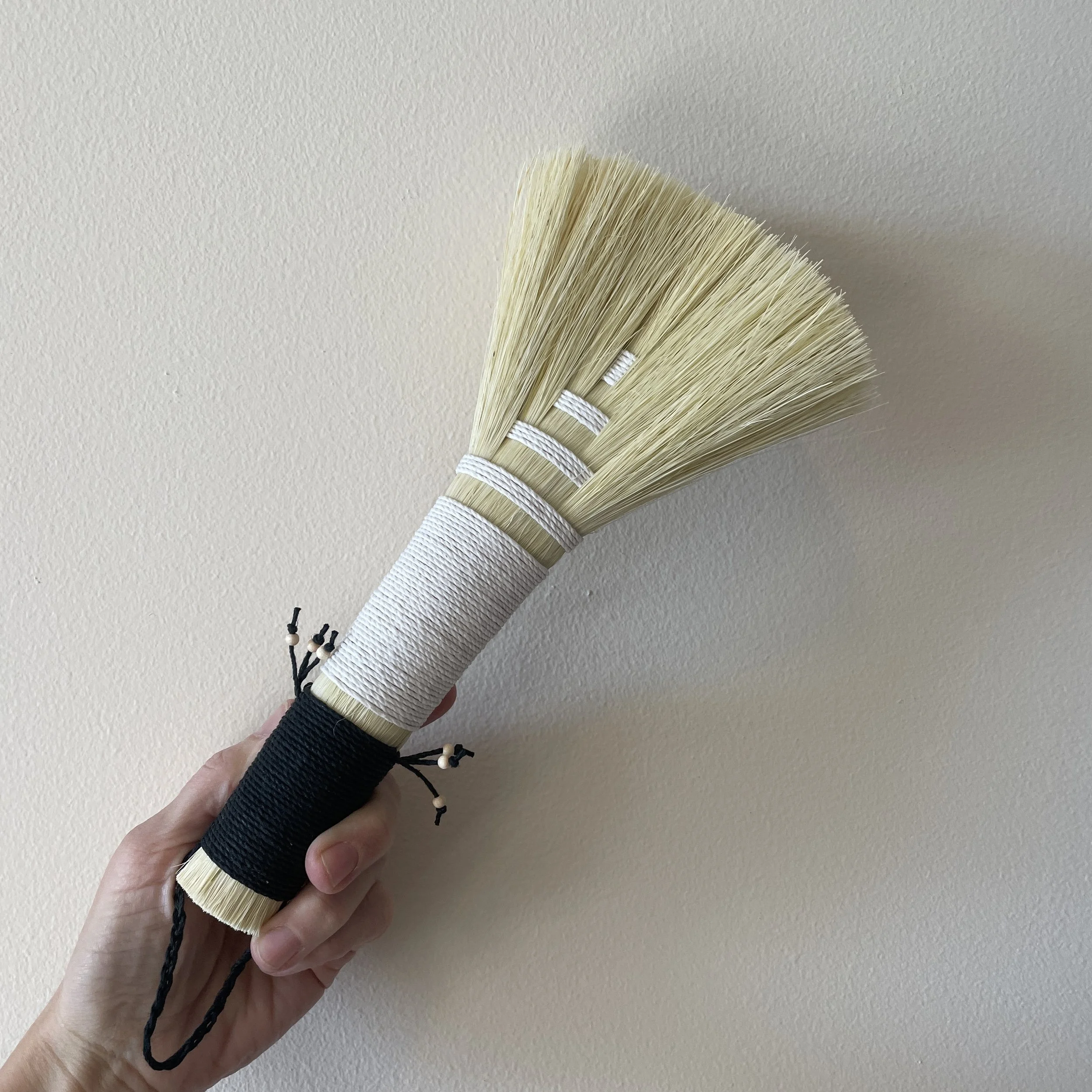 agave table broom, white & black