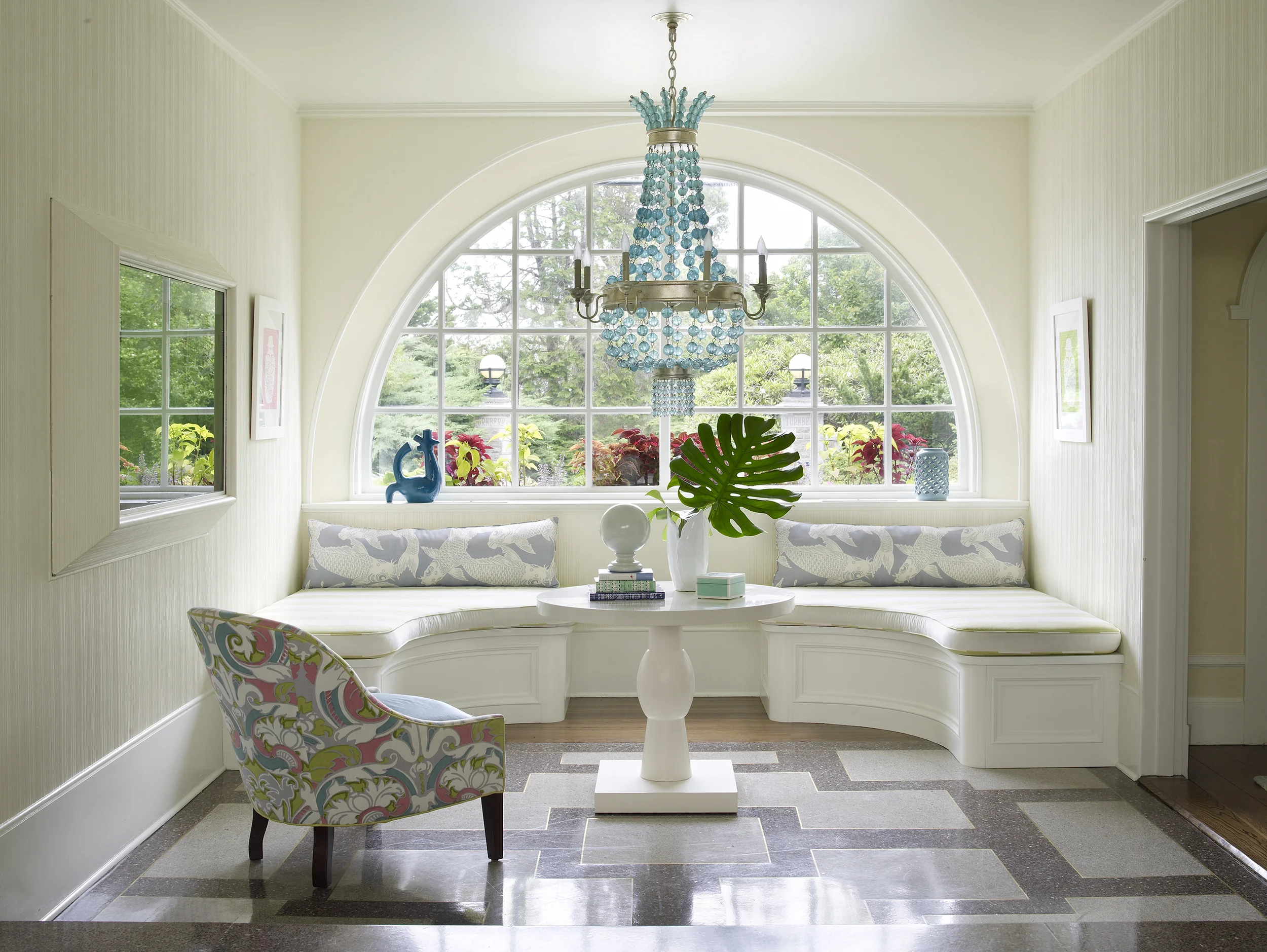 SittingHorizontal-089646.jpg