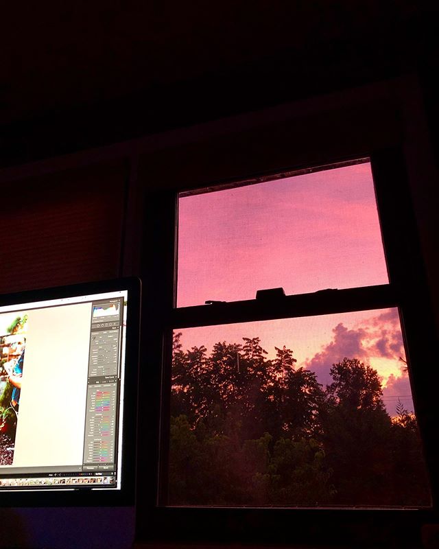 This evenings view from the upstairs office loft as I was working at our home (without wheels) had me feeling so inspired by nature even though I was stuck inside. - Trinity @trinitywalkerkeefer .
.
#iphone #sunset #hustle #photographer #trinitywalkerkeefer #homesweethome #peahouse #lightroom #summer #summernights