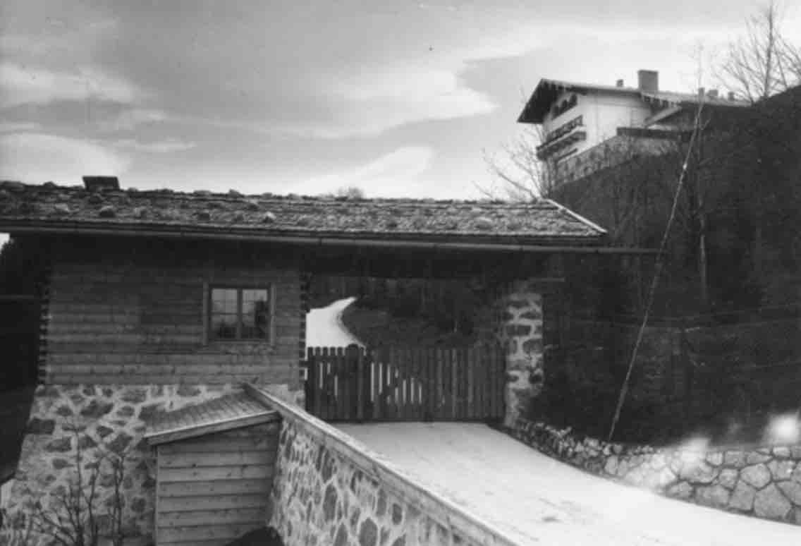 Ausweis2.jpg