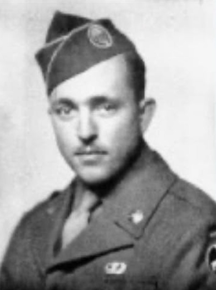  Bill Huffman served in the 101st, 82nd and 17th Airborne Divisions – and was among the first into Hitler’s Berghof.  