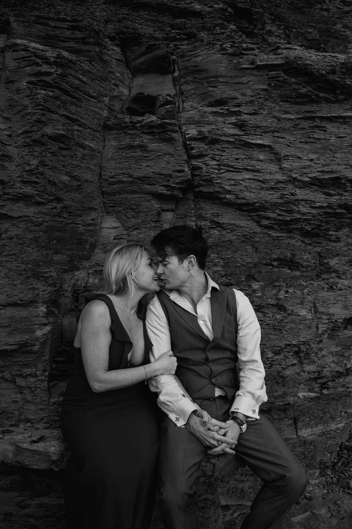 barbara&brendancliffsofmoherwebedits-103.jpg