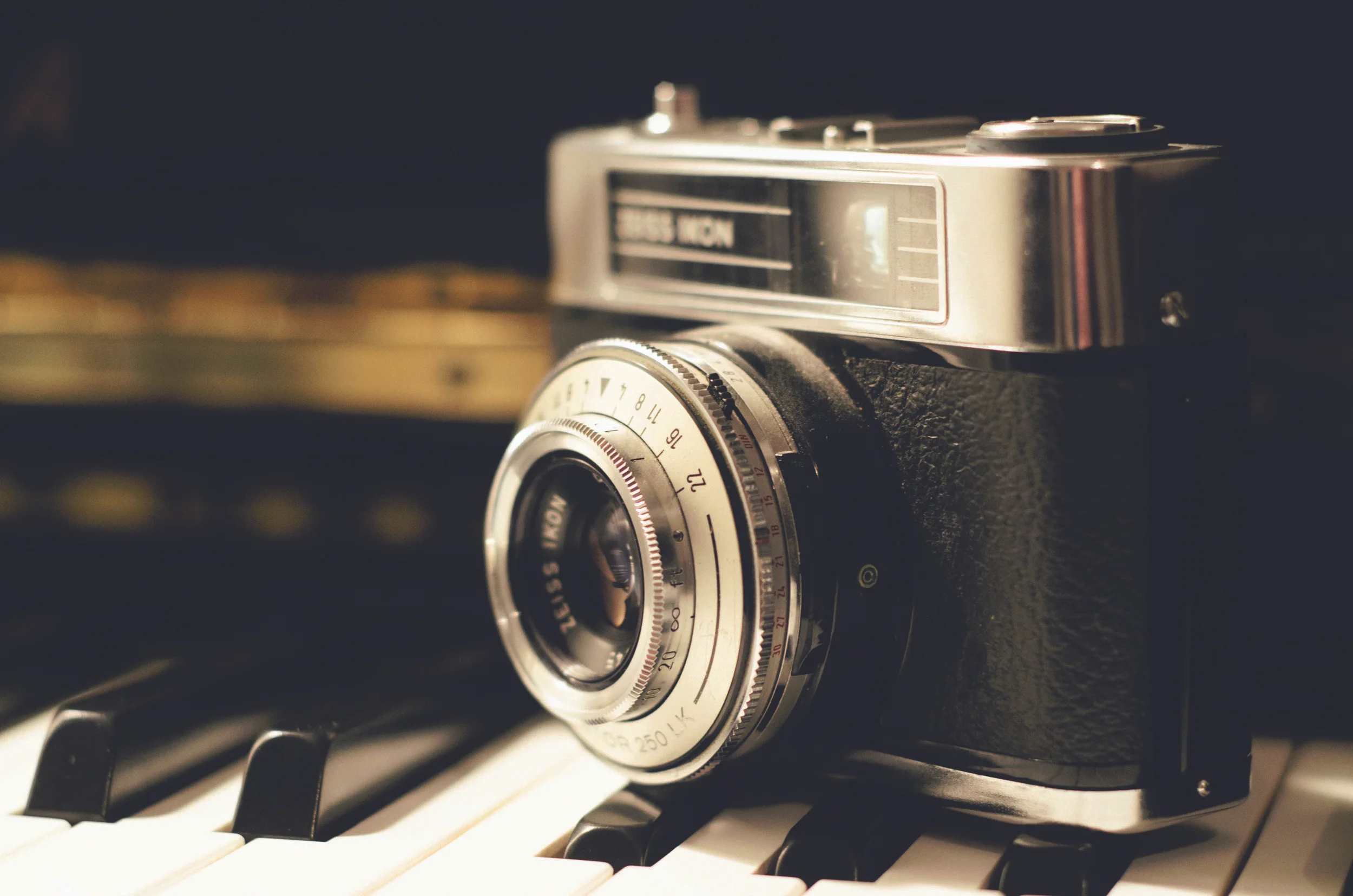 camera.jpg