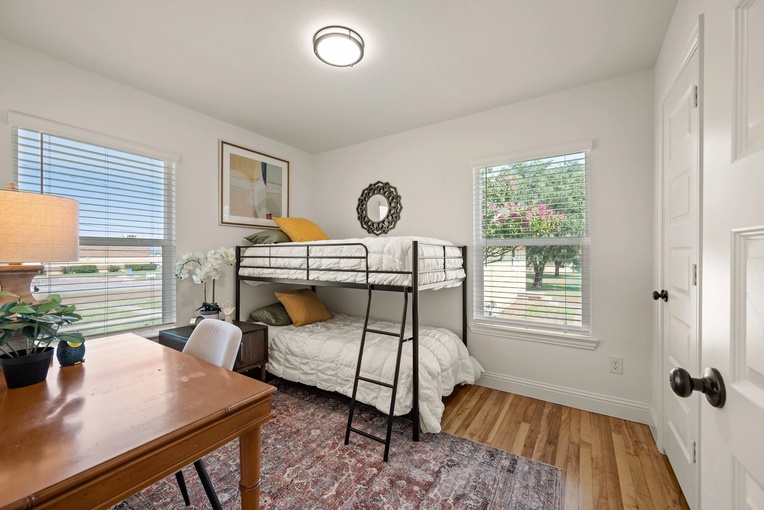 4092 Merida Ave-015.jpg