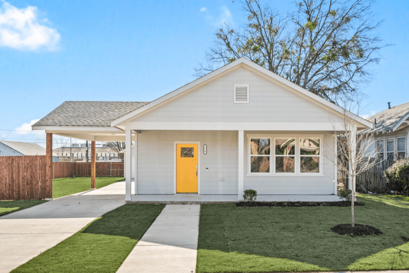 910 E. Mulkey