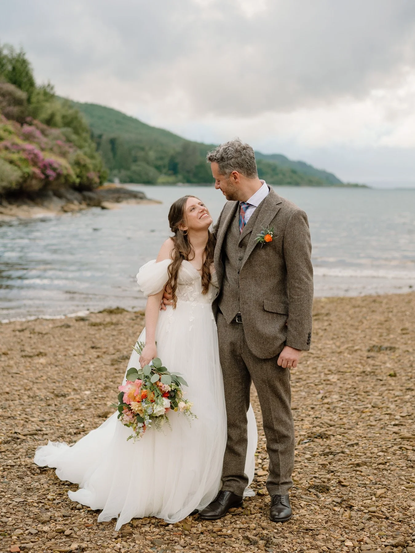 A beeaautiful day out in Argyle for this magical wedding at Stonefield Castle. After a week long trip exploring the highlands and islands, A&amp;P married by the banks of Loch Fyne with family and friends from the US and Scotland before whisking off 