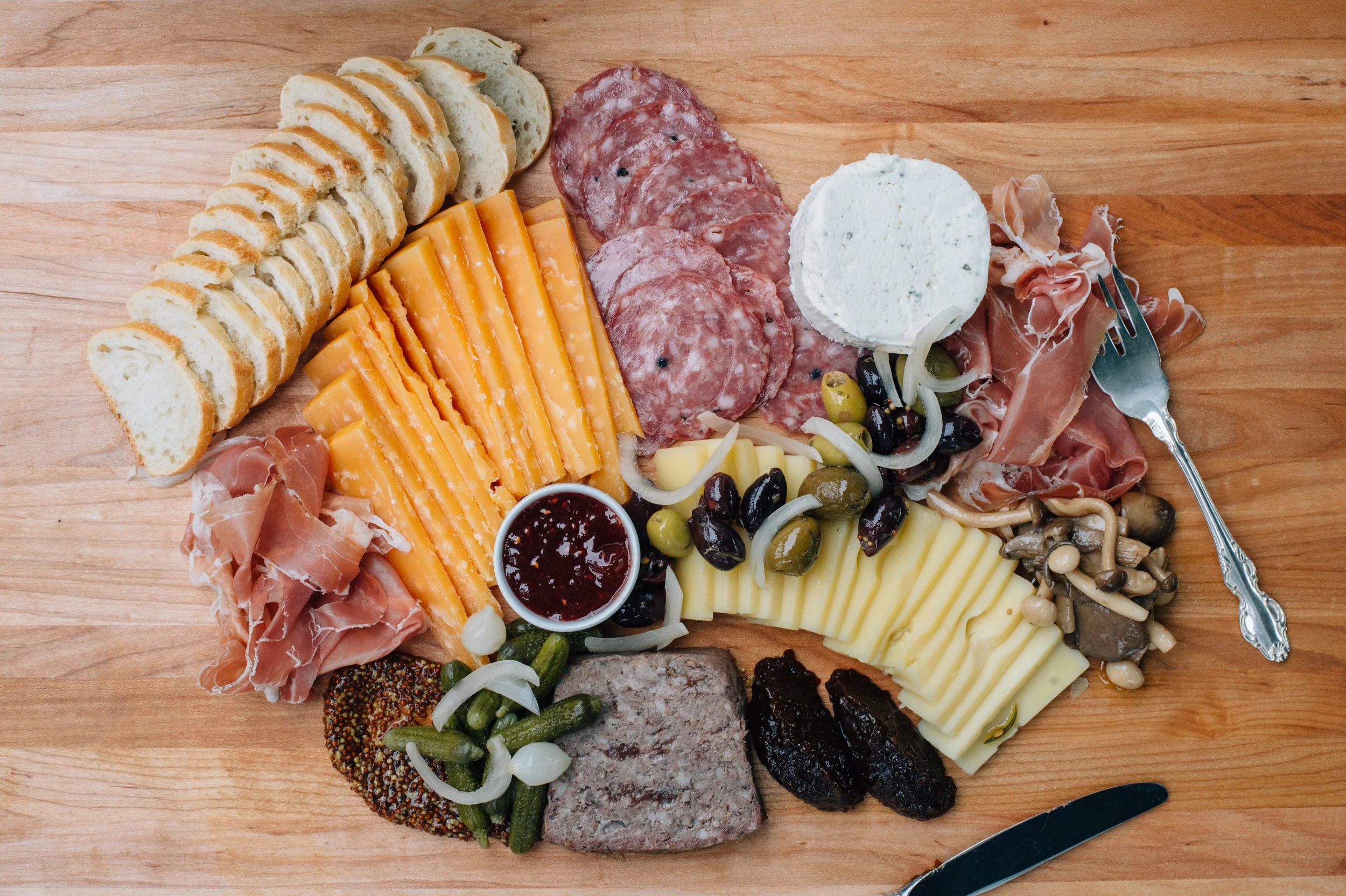 How to Make a Meat and Cheese Board like a Badass