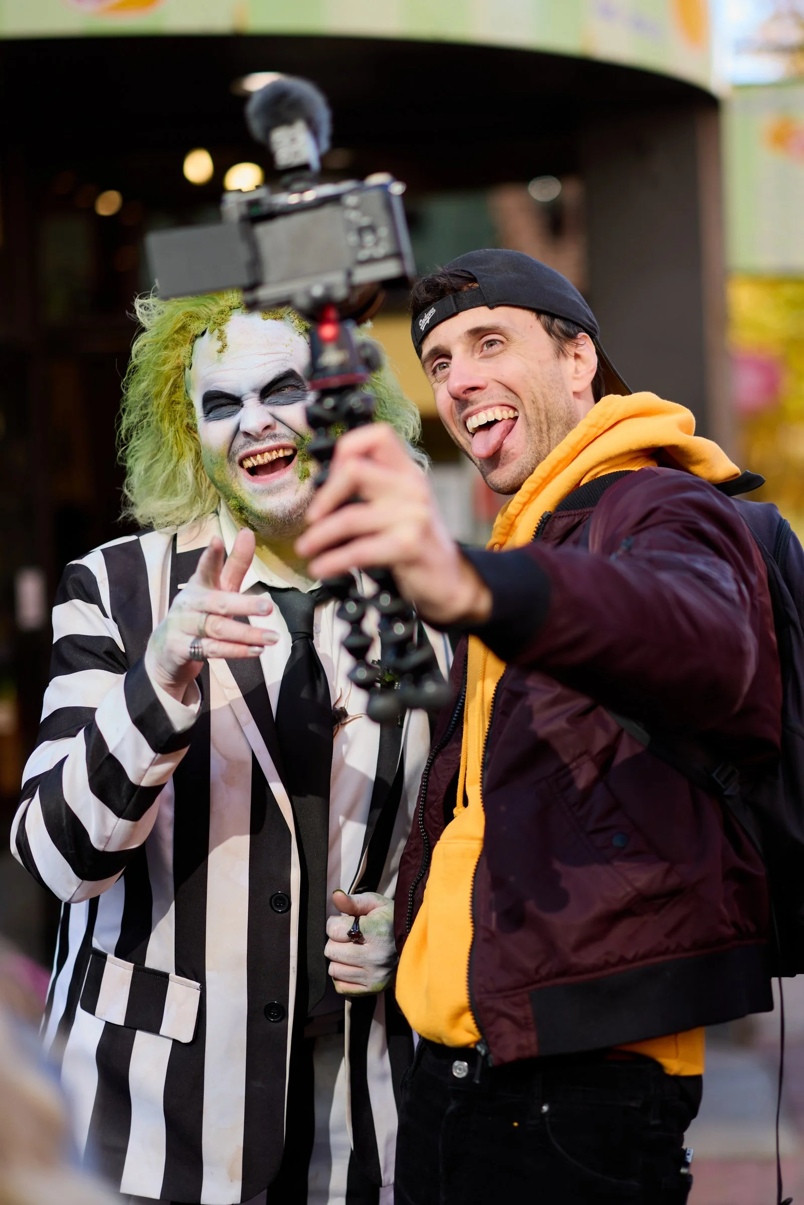 alem-street-performer-tourist-busker.jpg