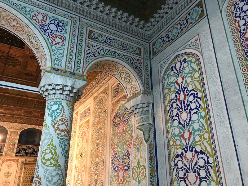  Exquisite painted plasterwork (known as  ganche ) inside the Museum of Local Lore Photo credit: Abdu Samadov 