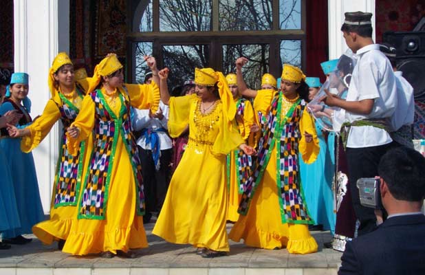   Colorful, joyful Navruz dance performances  Photo credit: Abdu Samadov 