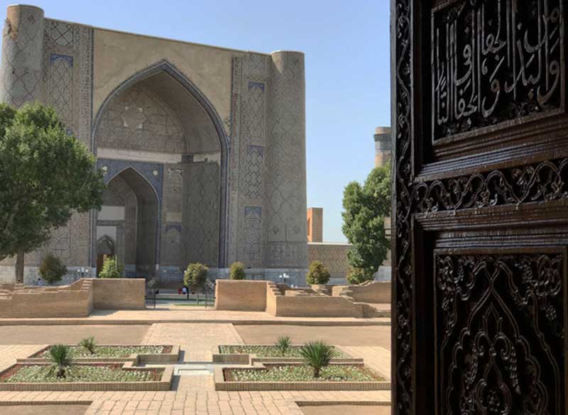 Bibi-Khanum Mosque