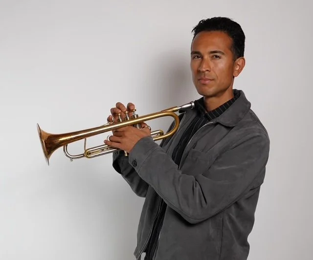 Robert Gastelum LIVE in the Tasting Room