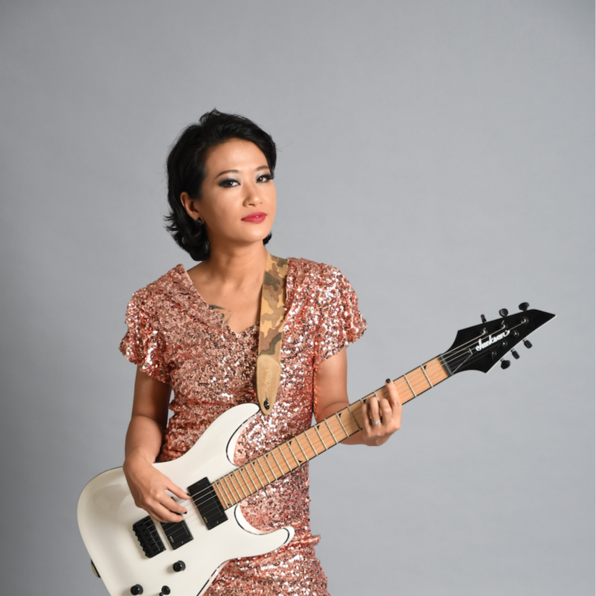  Lolah live in our Tasting Room