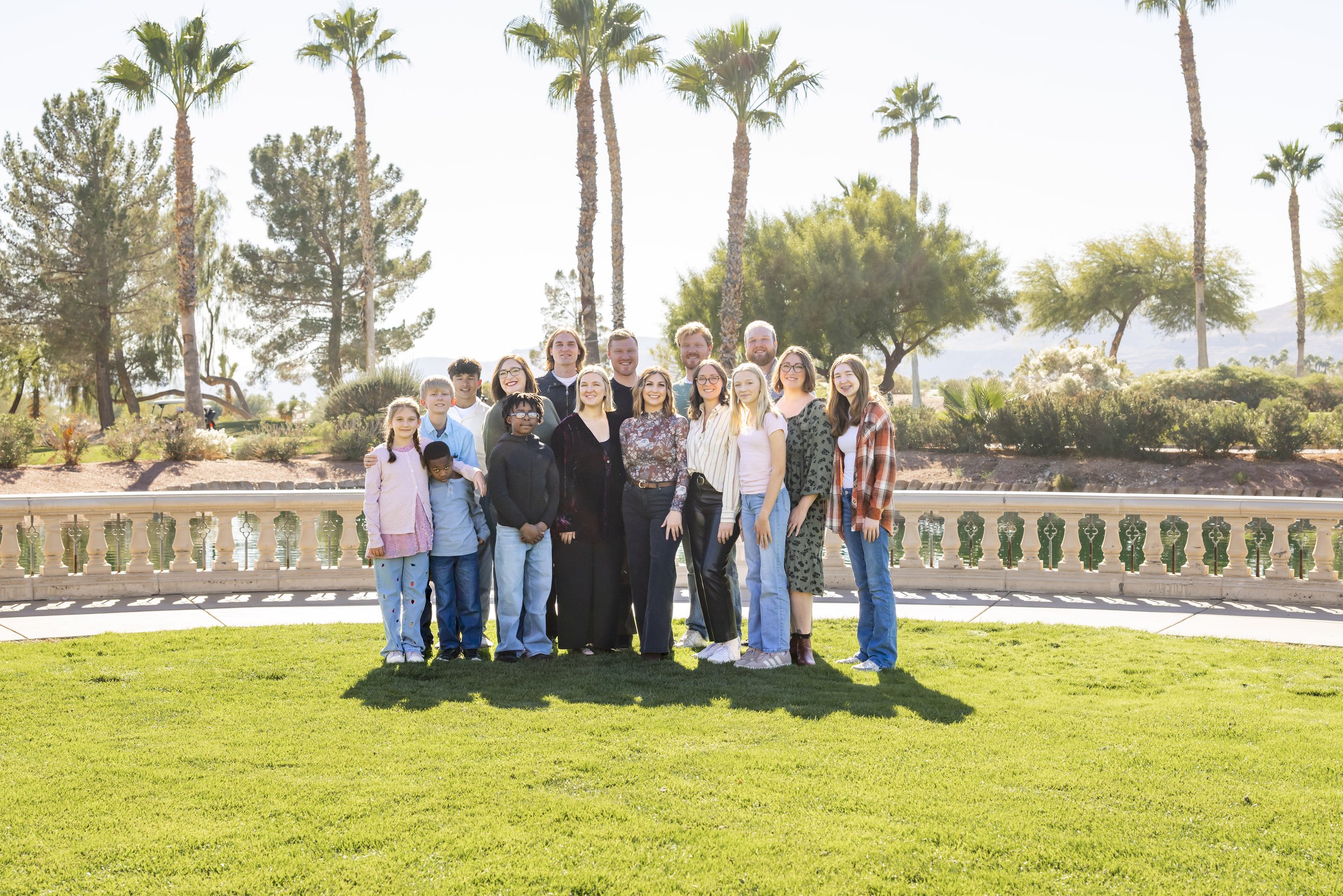 3G Cousins with younger ones, wider