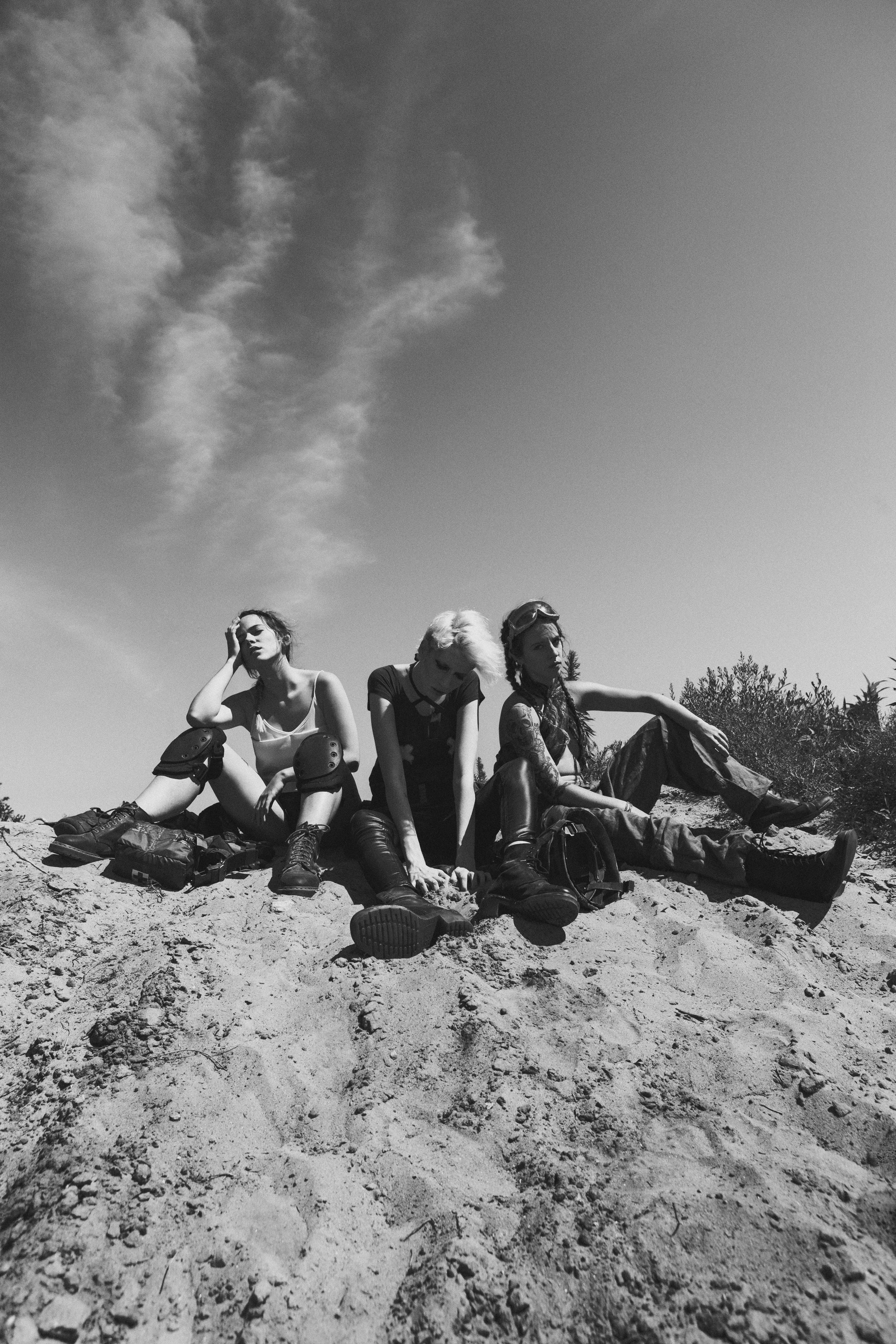 insurgency wives_outtakes_001.jpg