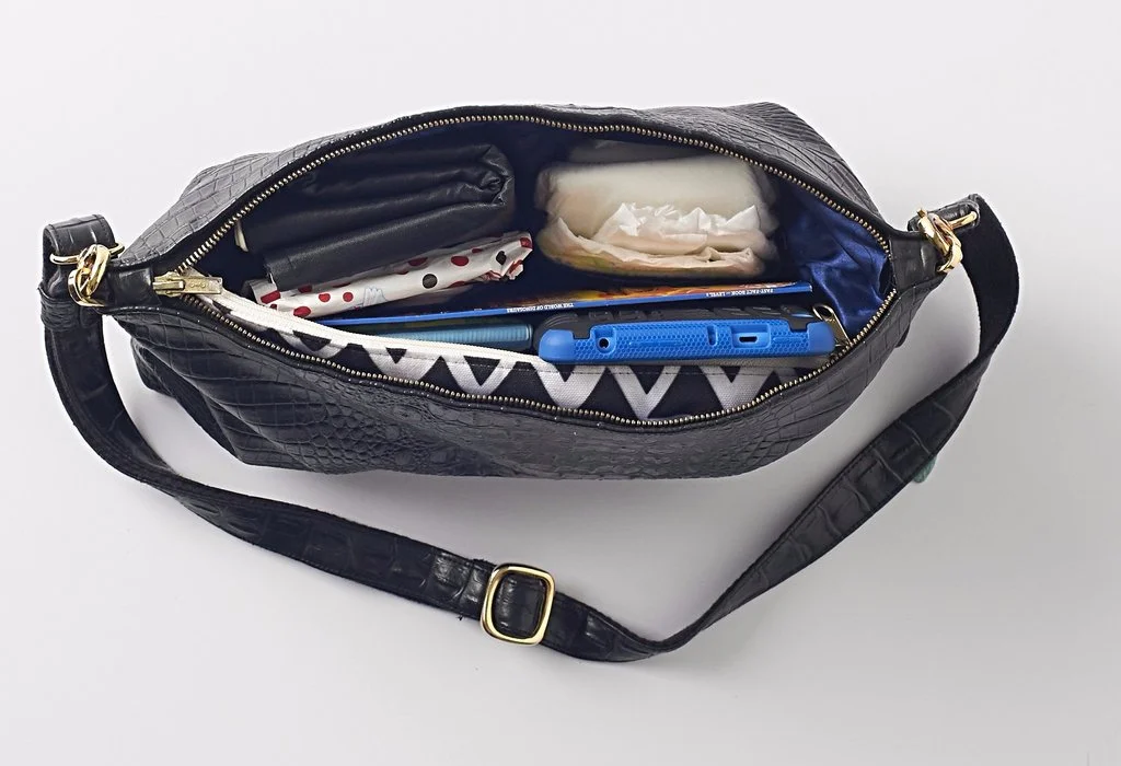 Clutch_stuffed_980_1024x1024.jpg