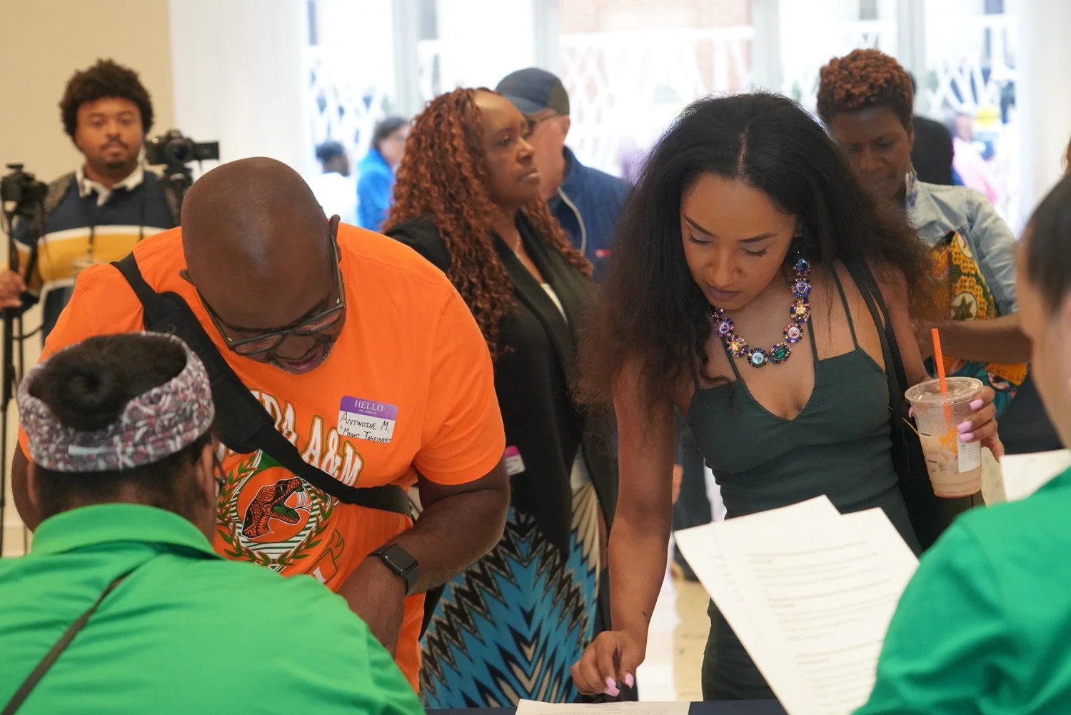 attendees-signup.jpg