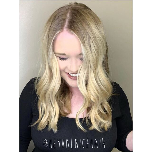 🤩 loving this look by @heyvalnicehair 👏🏼
Valerie will be out of the salon for a few days but will be returning texts after June 22nd &mdash; text &mdash; 918.606.8172 to schedule with her!