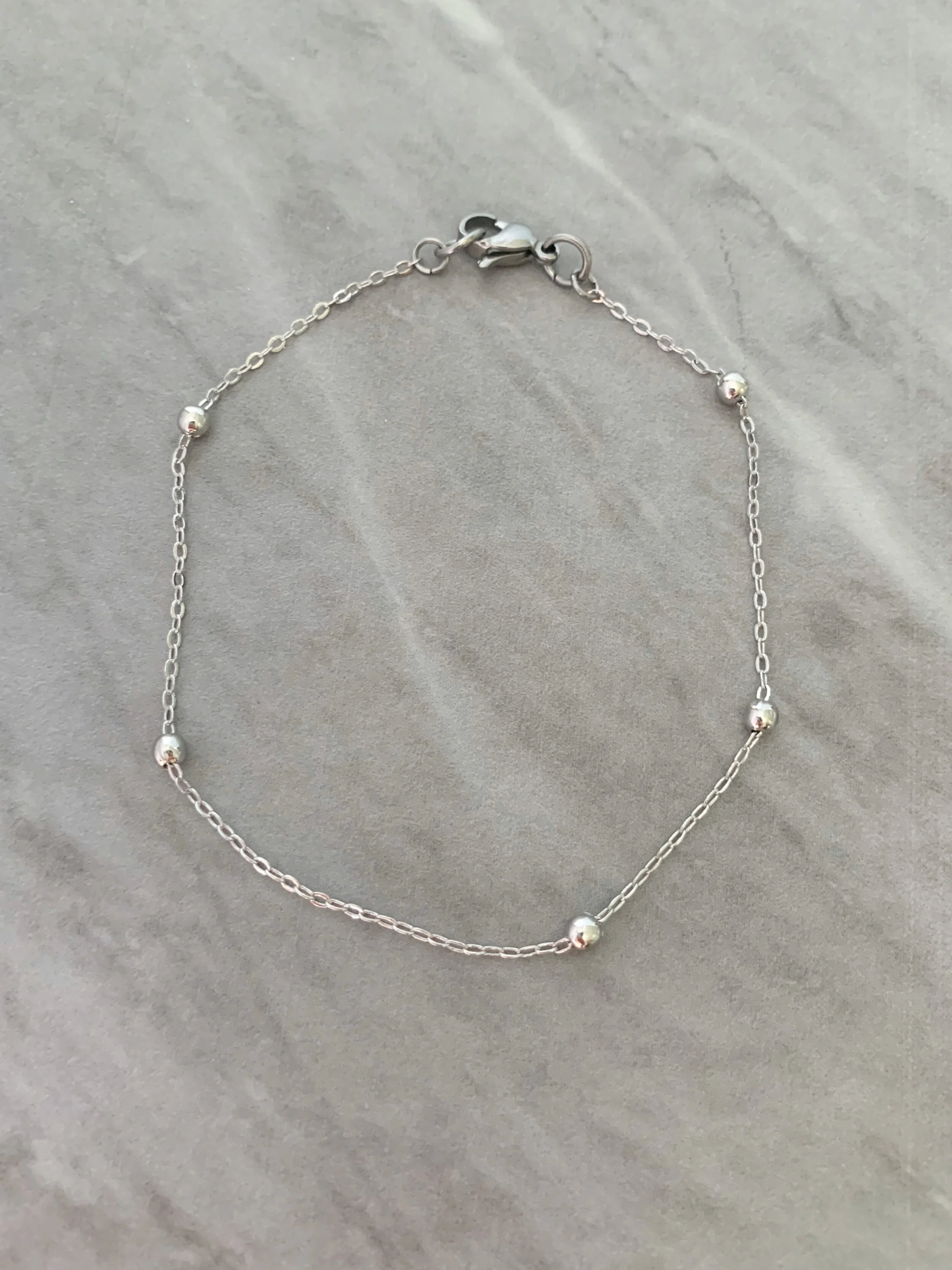 FB338CEB-C1F8-489C-9240-DFDC0E05E666