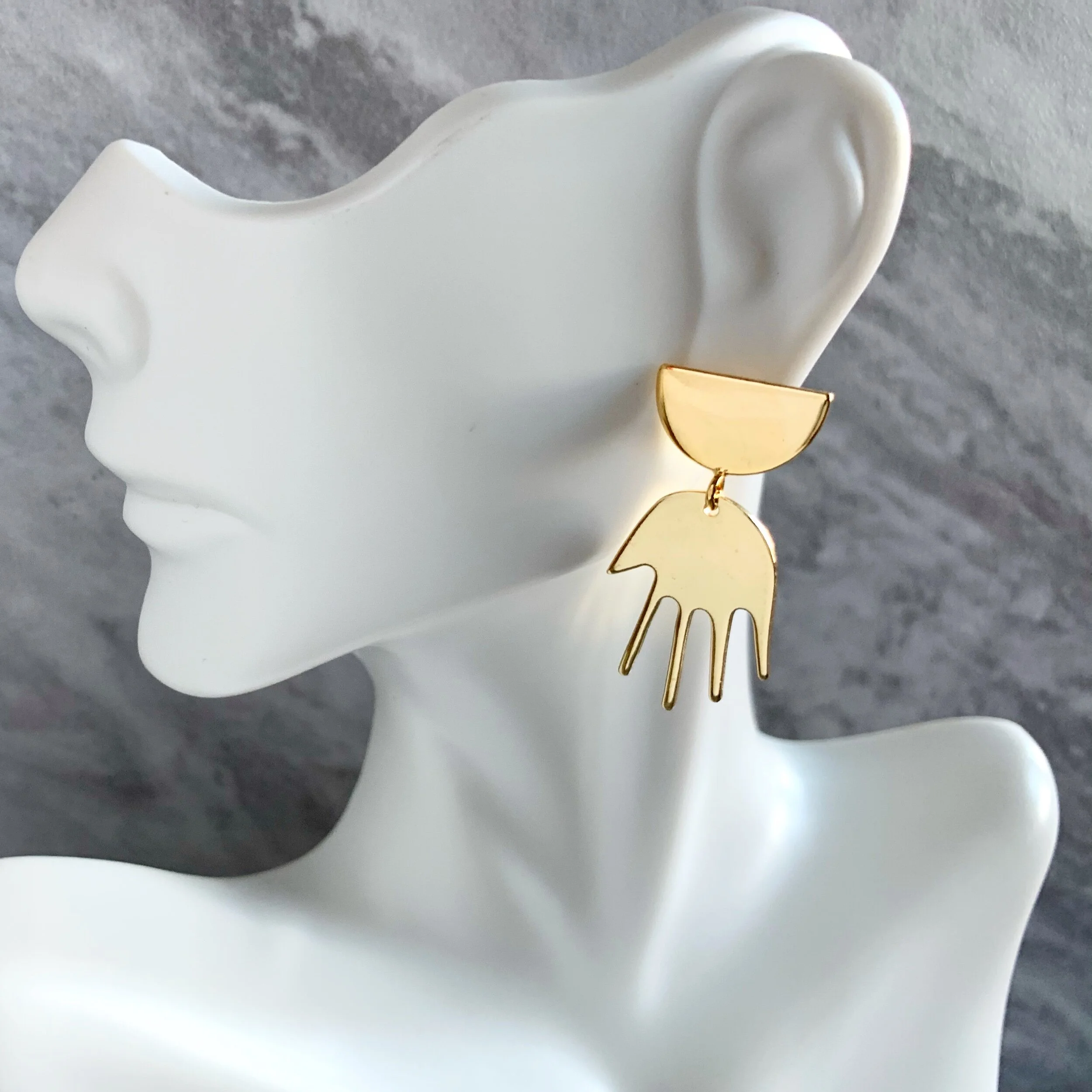 31D2A262-D044-411C-B51D-40A04610A72B