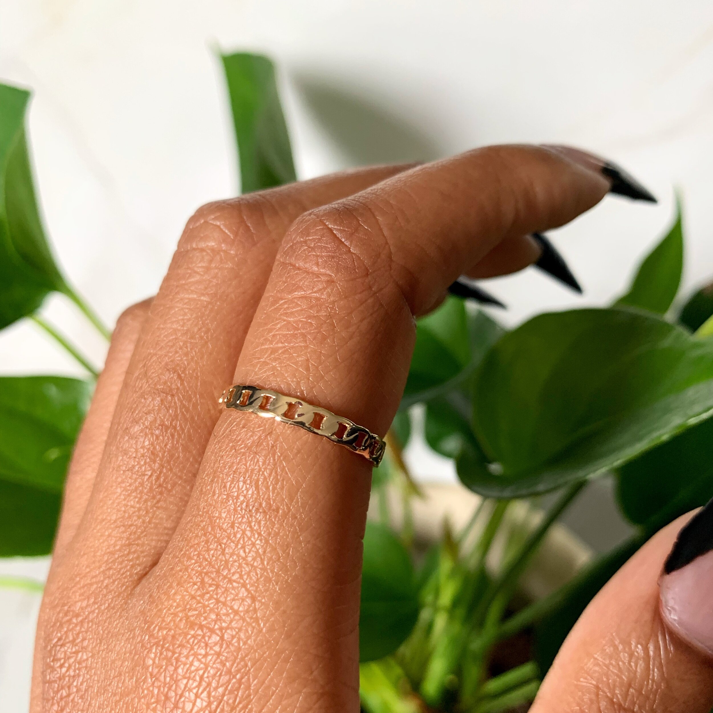 2541F942-3626-4013-B3D2-771007EC24EB