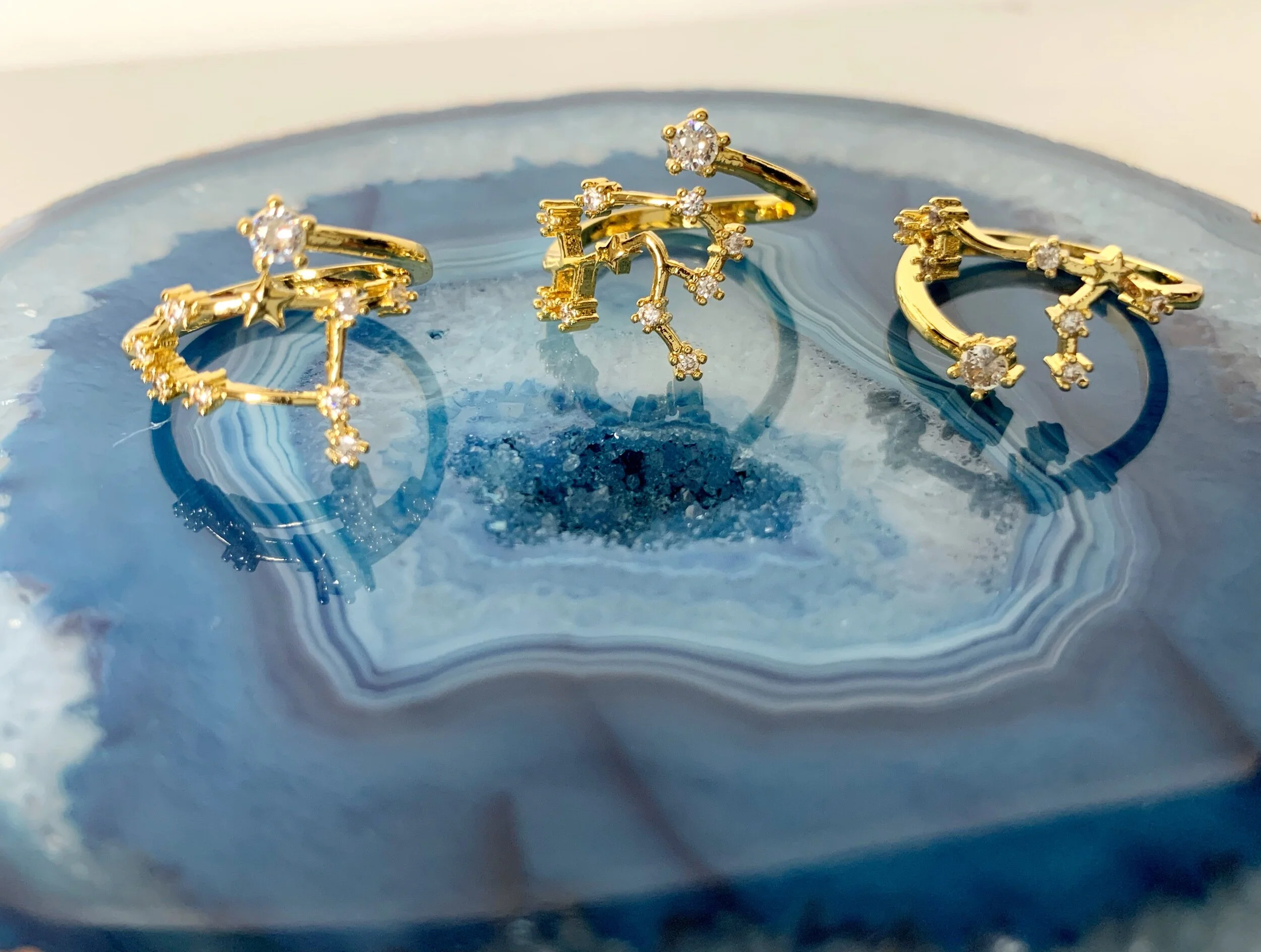 76E20FB8-6F0F-4A11-BEC6-4A0AAC16C16F