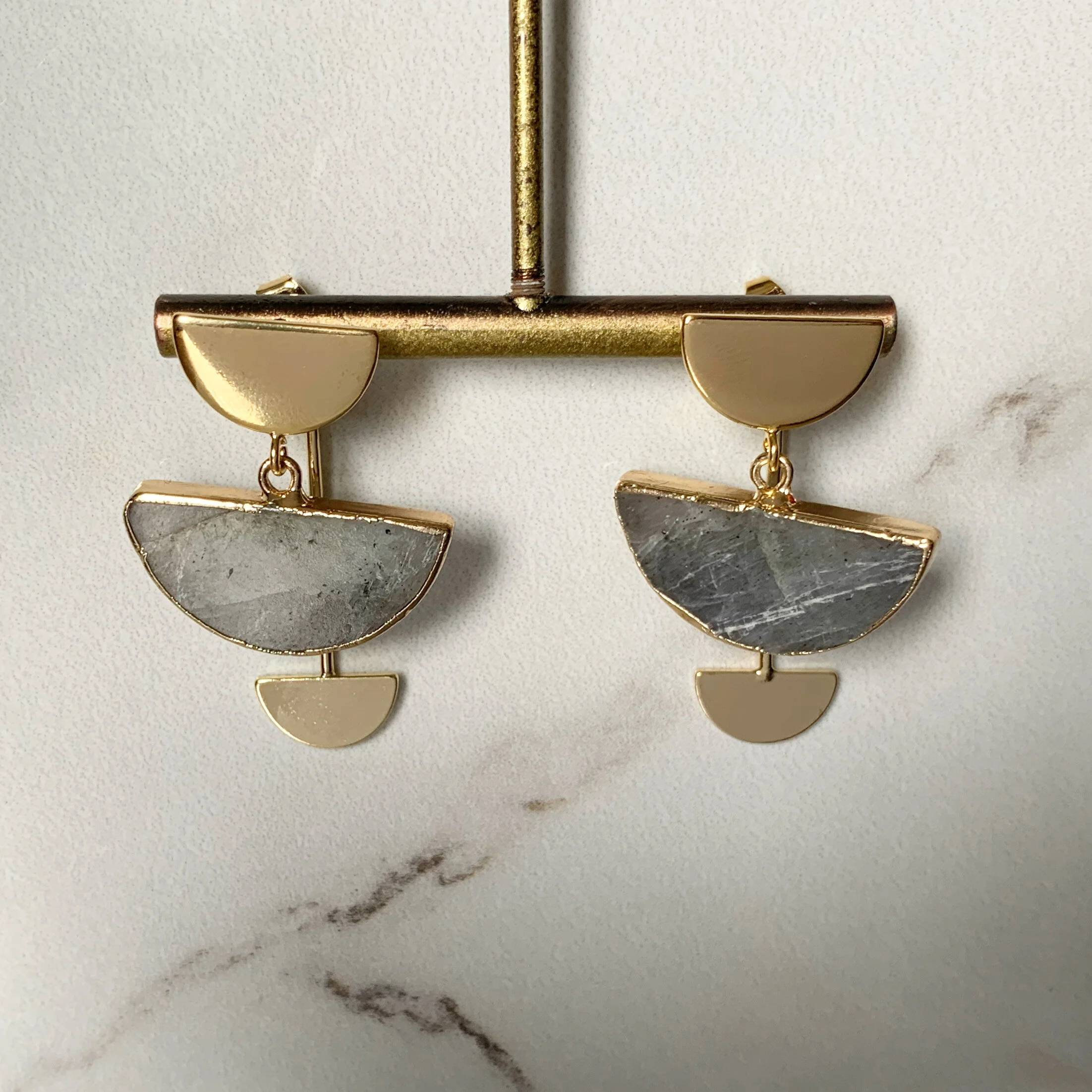 E8745F08-B7B0-4017-9DCE-659E550761A6