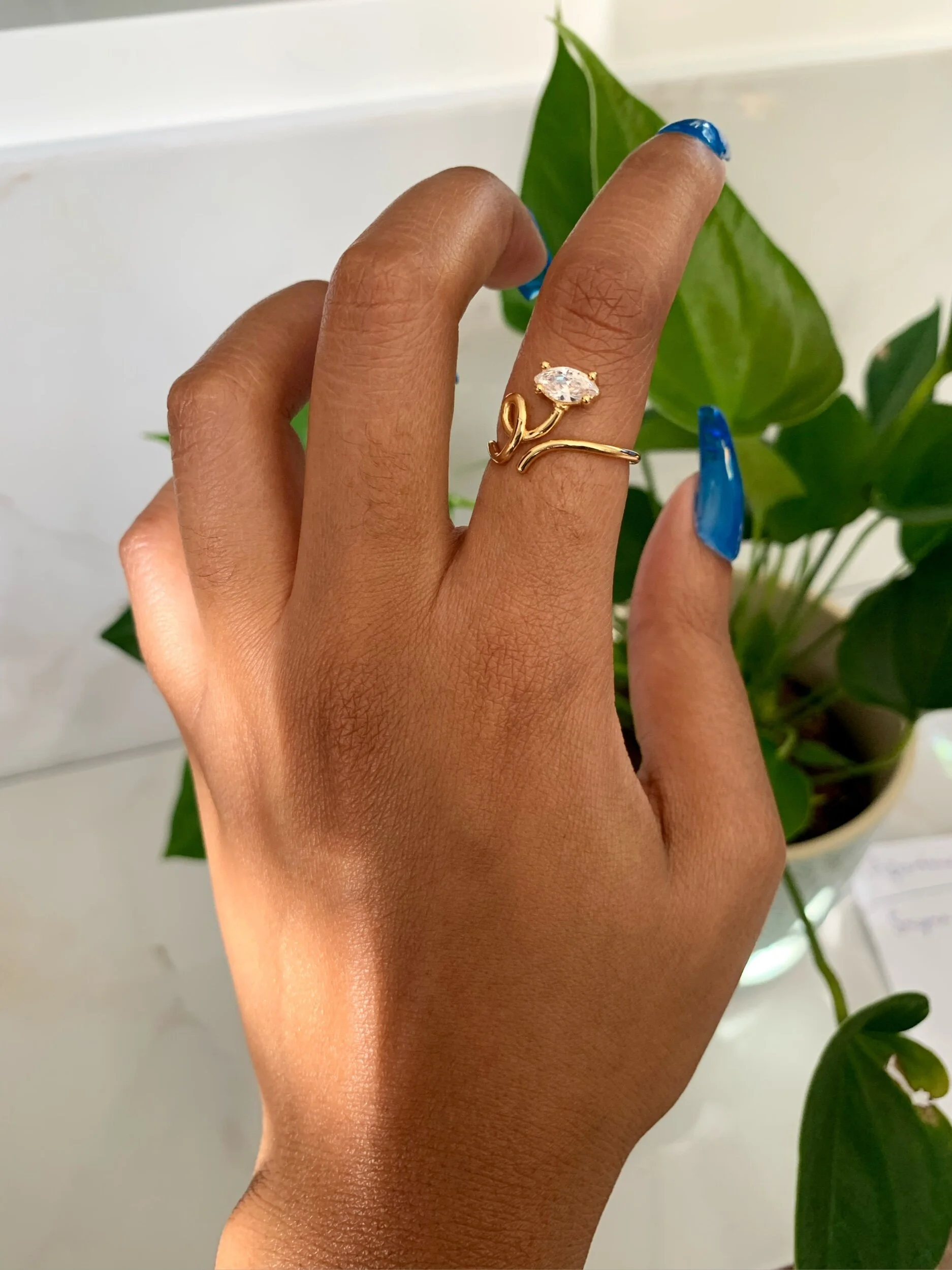 A925E871-3447-4DF4-B149-8053E18803A8