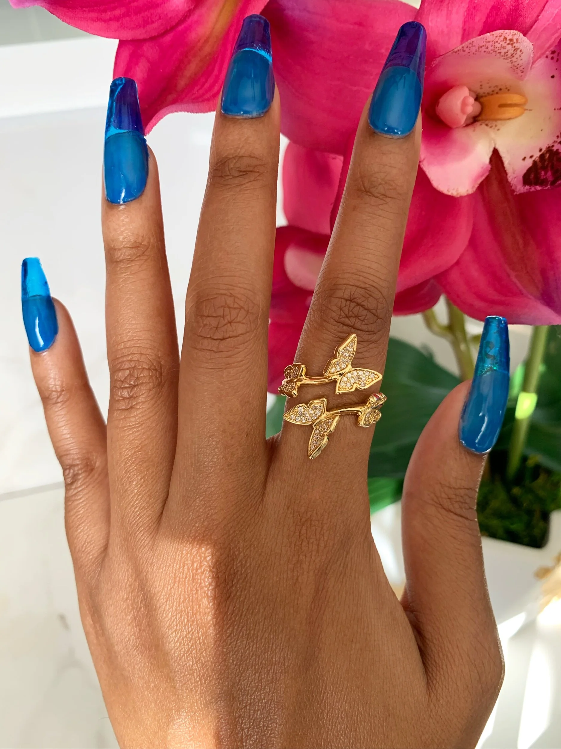 4B4EA3D8-3352-4CD4-A585-DF657F819B33