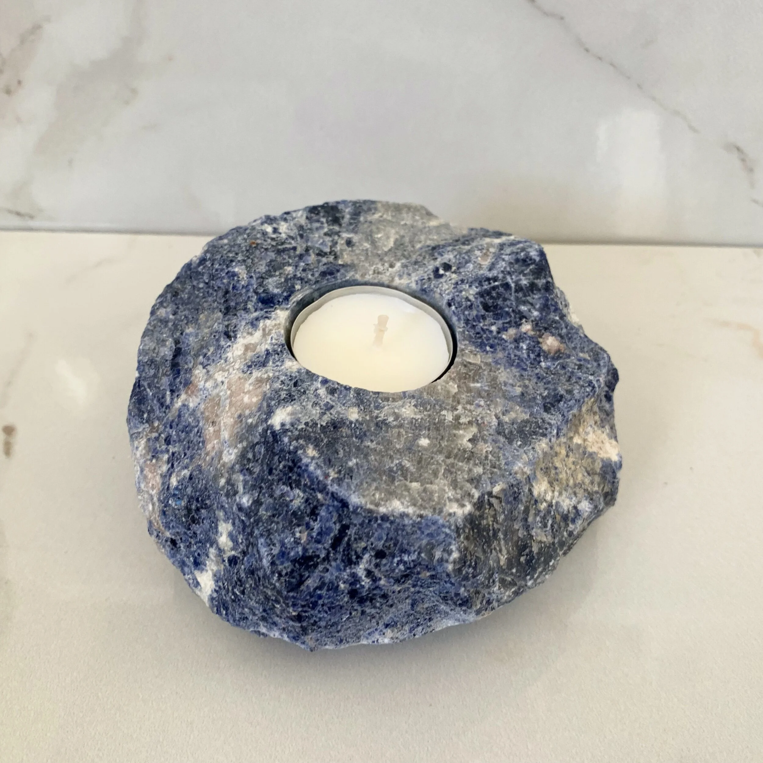 4802D9B8-B006-45C0-A8E2-C5FD9CE0946A