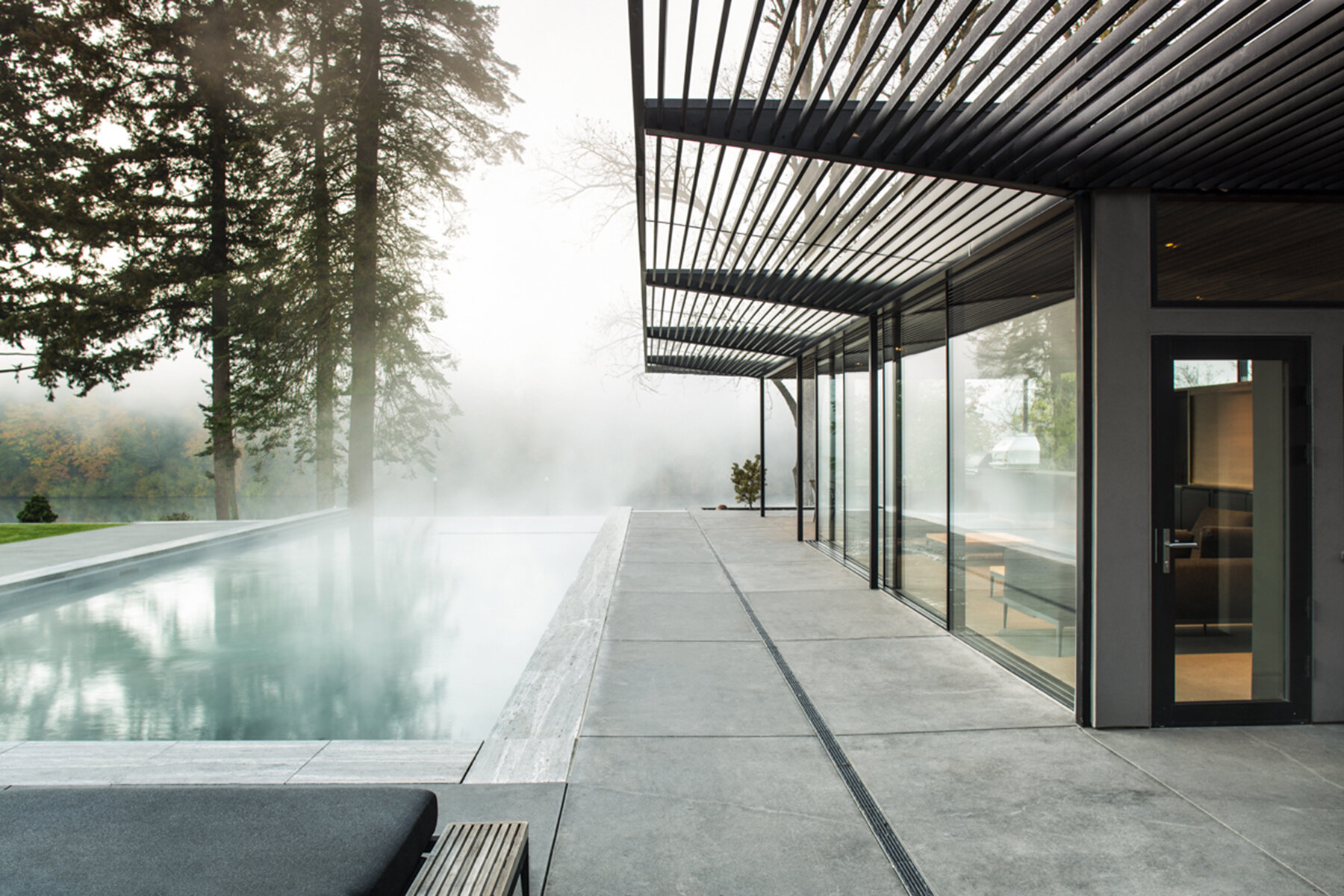 WILLAMETTE POOL HOUSE