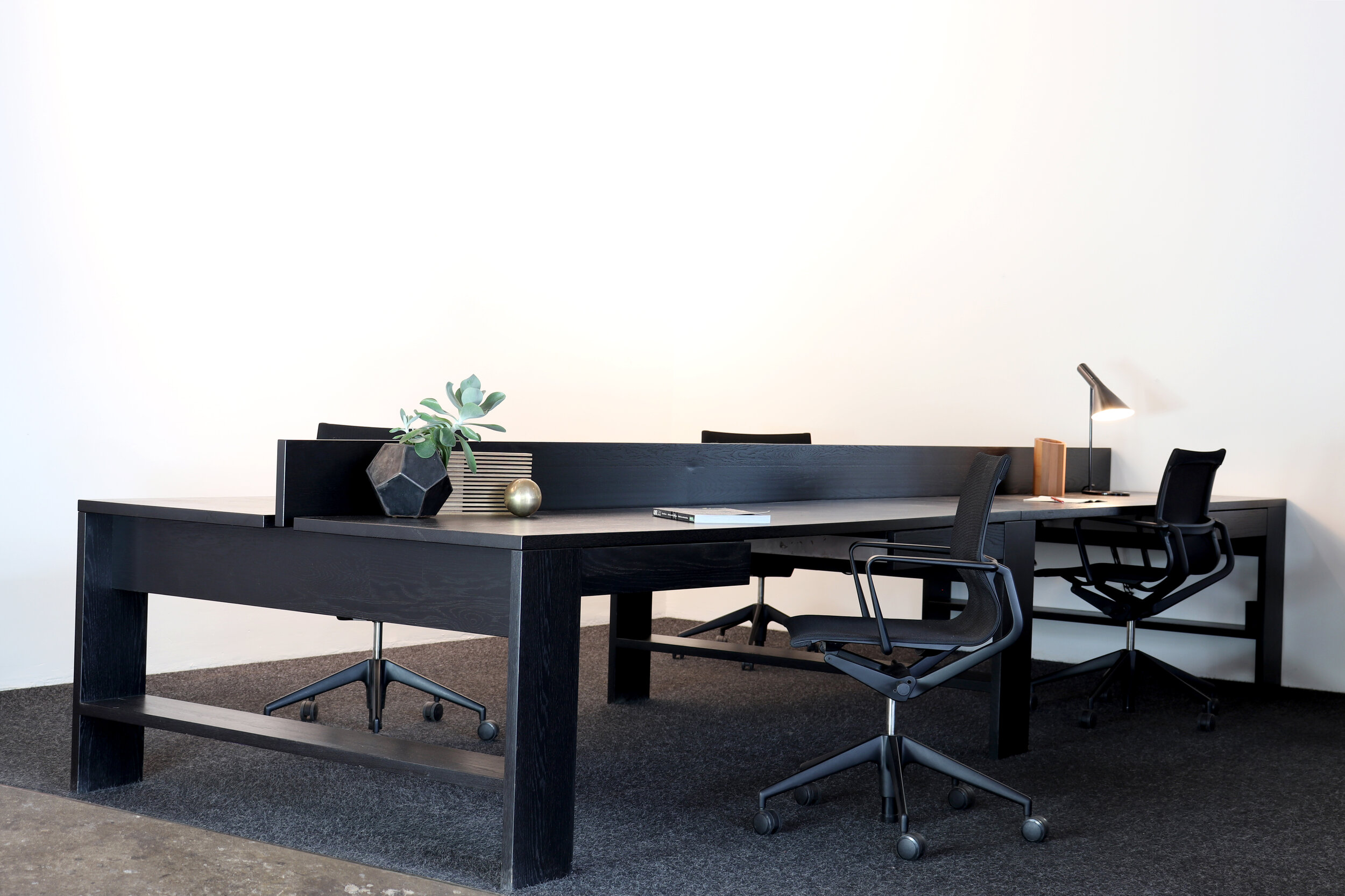 WORKSTATIONS