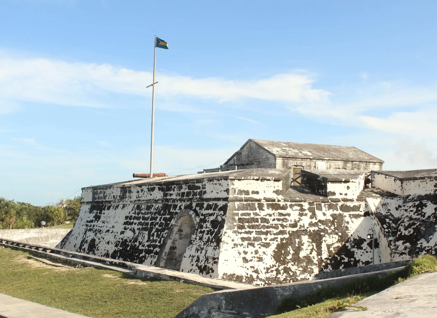 Fort Charlotte, aka "Dunmore's Folly," led to Dunmore's recall back to London in 1796 by Queen Charlotte. Photography by Alessandro Sarno