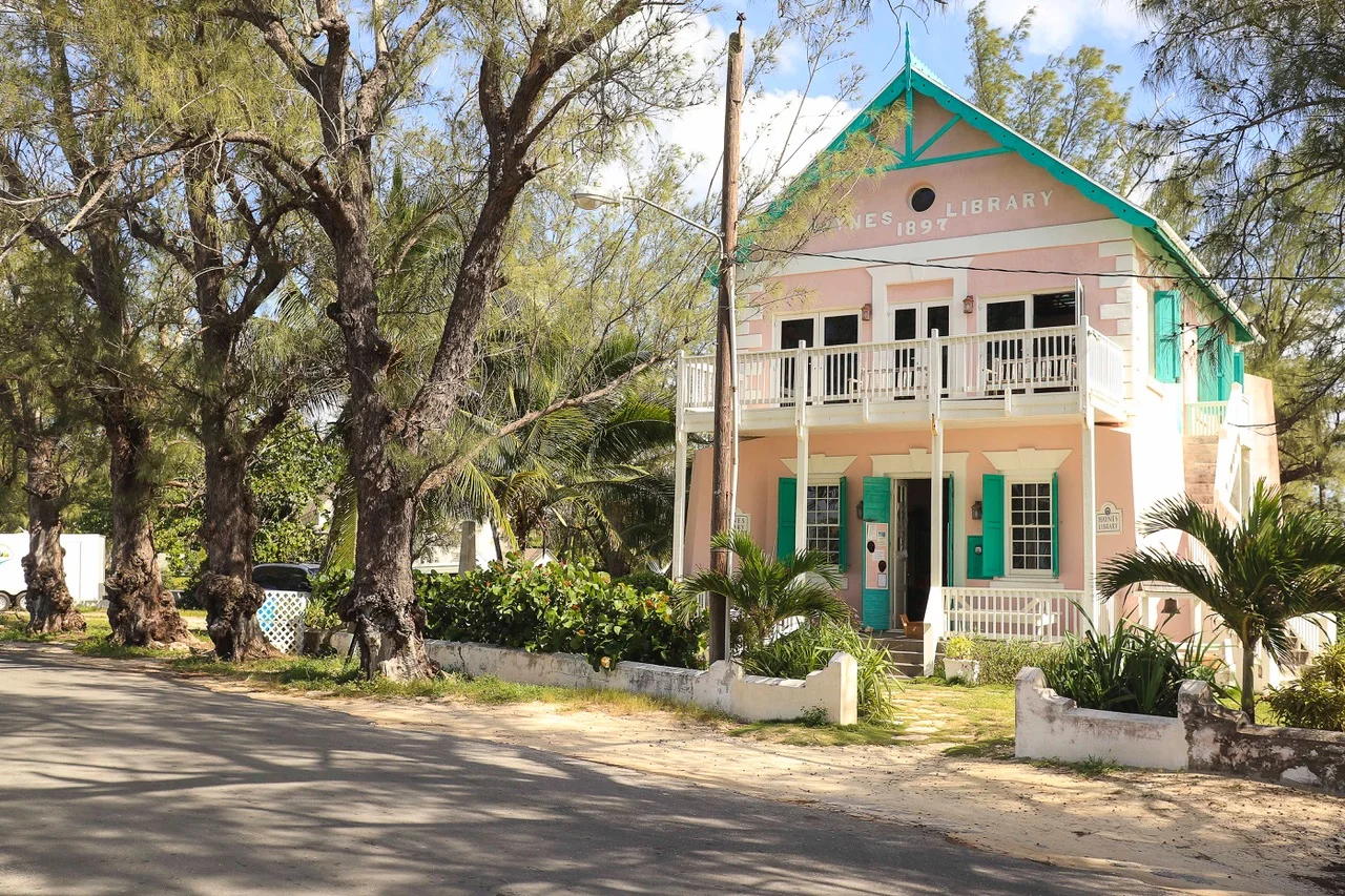 Discover Cacique | HAYNES LIBRARY