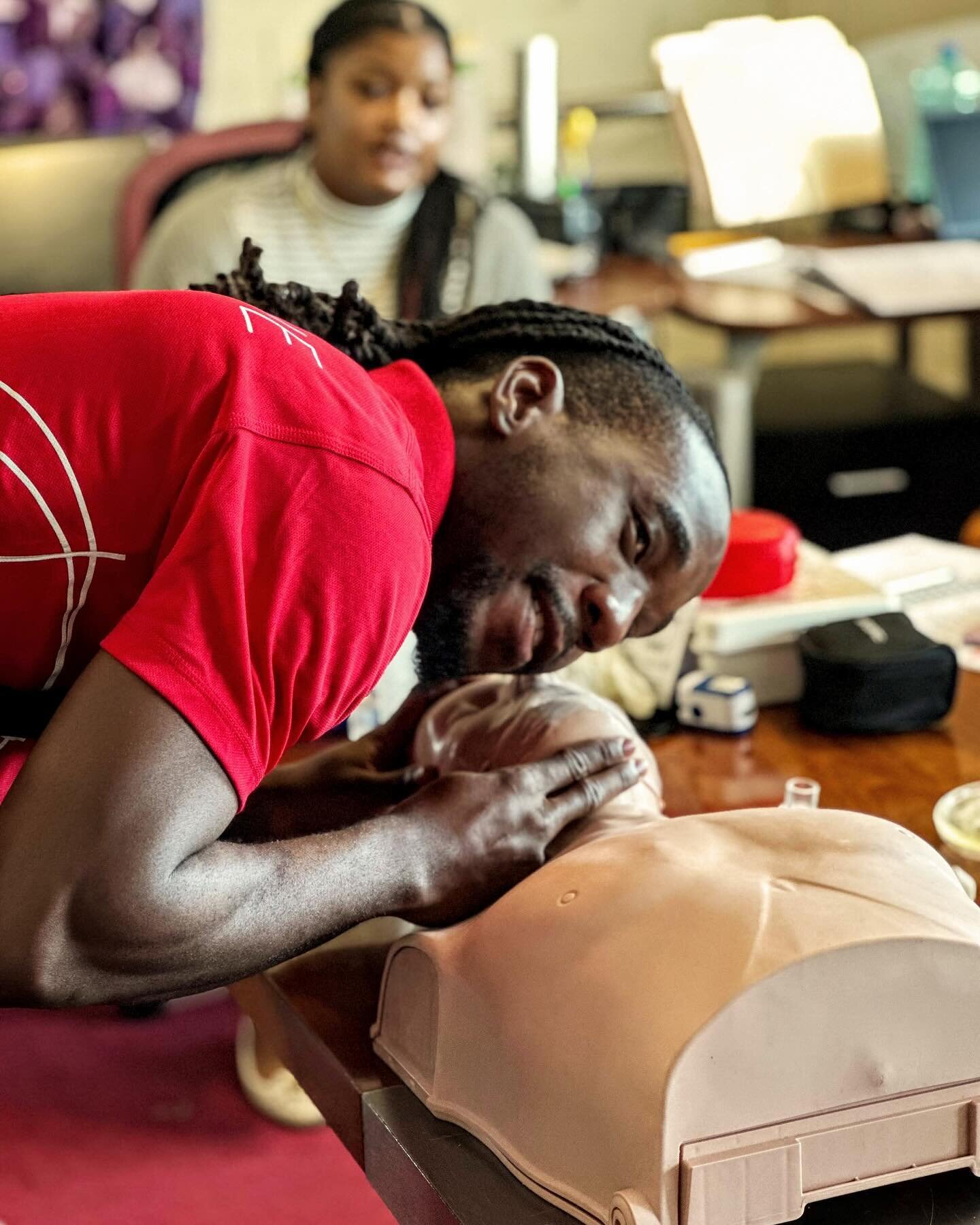 KEEP CALM AND CPR 🦸 
.
.
.
.
.
.
#cpr #teamcacique #caciquelife #worksafe #everydayheroes