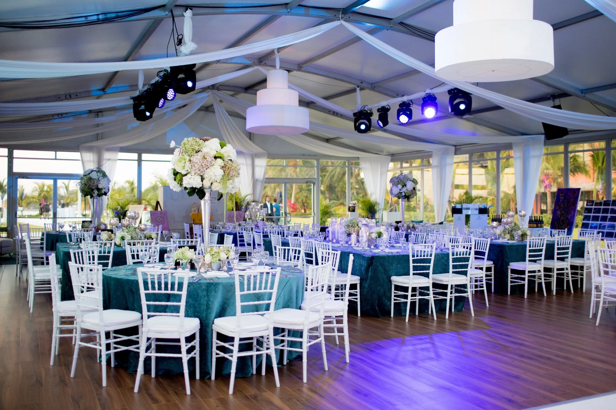 Some relationships are built over time - through trust, shared vision, and a belief in what really matters.

For more than a decade, Cacique has had the privilege of partnering with Lyford Cay International School @lcis_dragons to help bring their mo