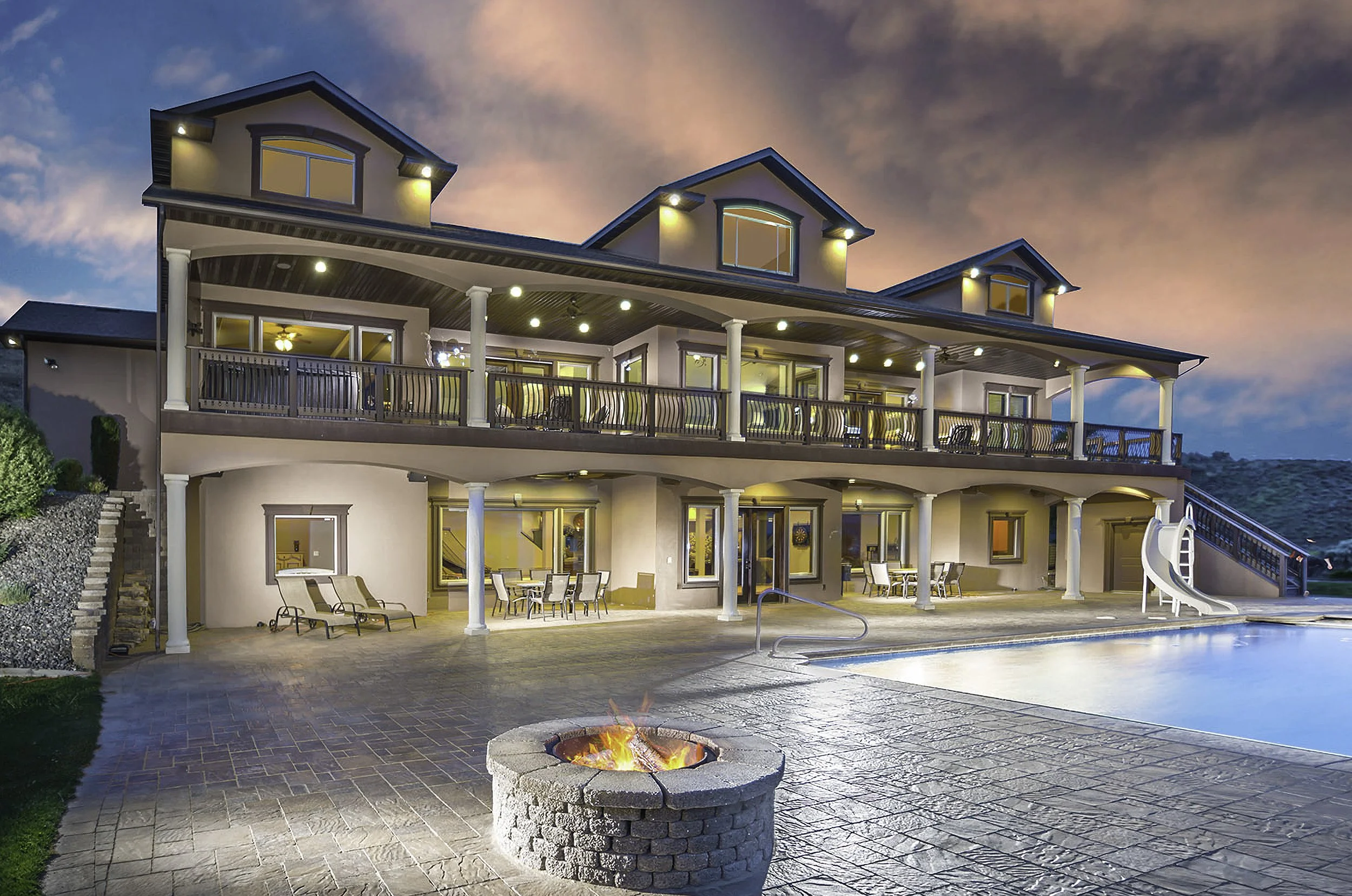 Exterior_002.jpg