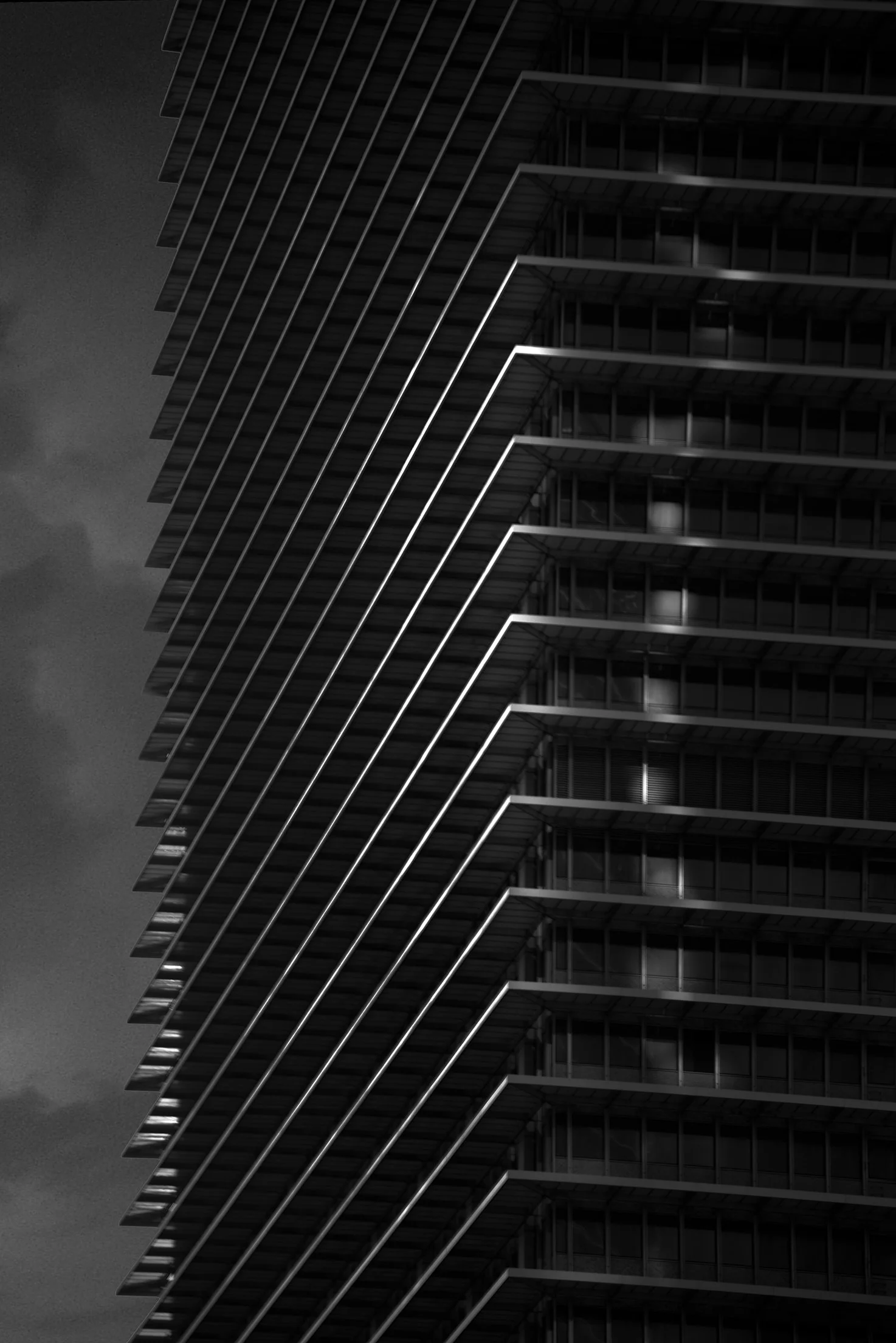 Skyline_001_jpg_web.jpg
