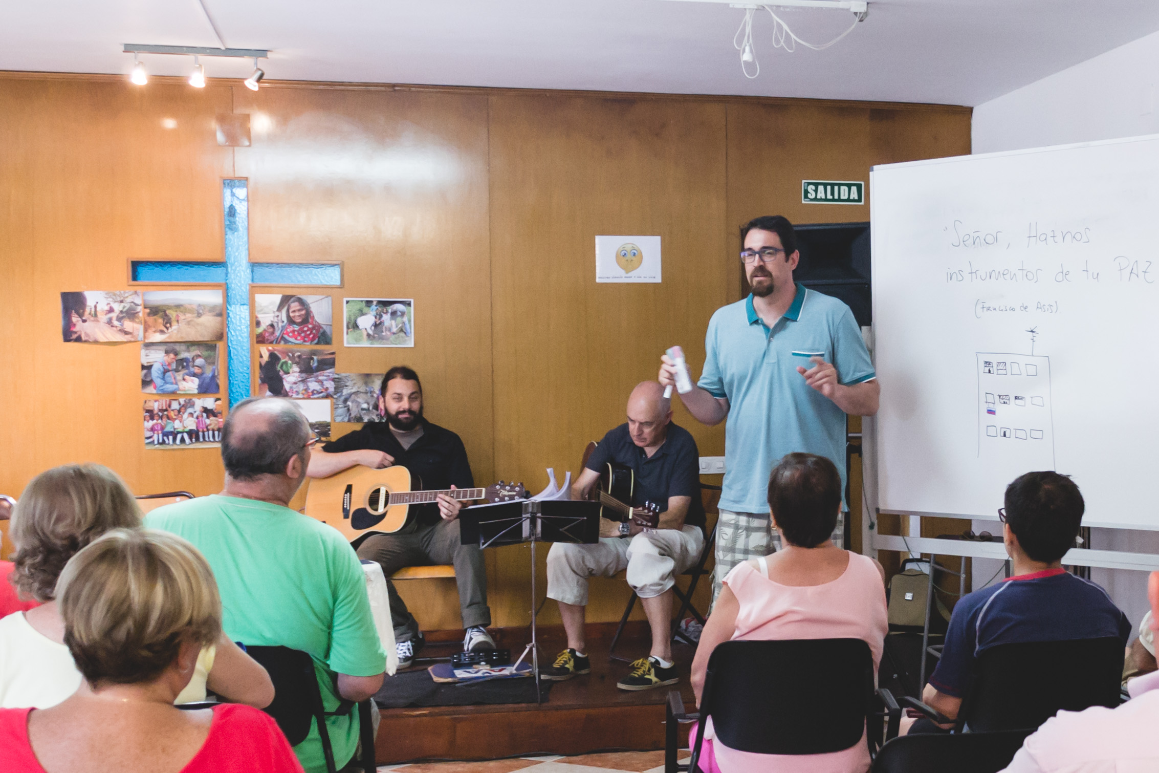 David, in blue, discusses Saint Francis of Assisi, the idea of being God'sn instruments of peacemaking, and shares LCC's Ukraine-Russia "flag story" as an example. Also, Josh was asked to sit in for the worship music.