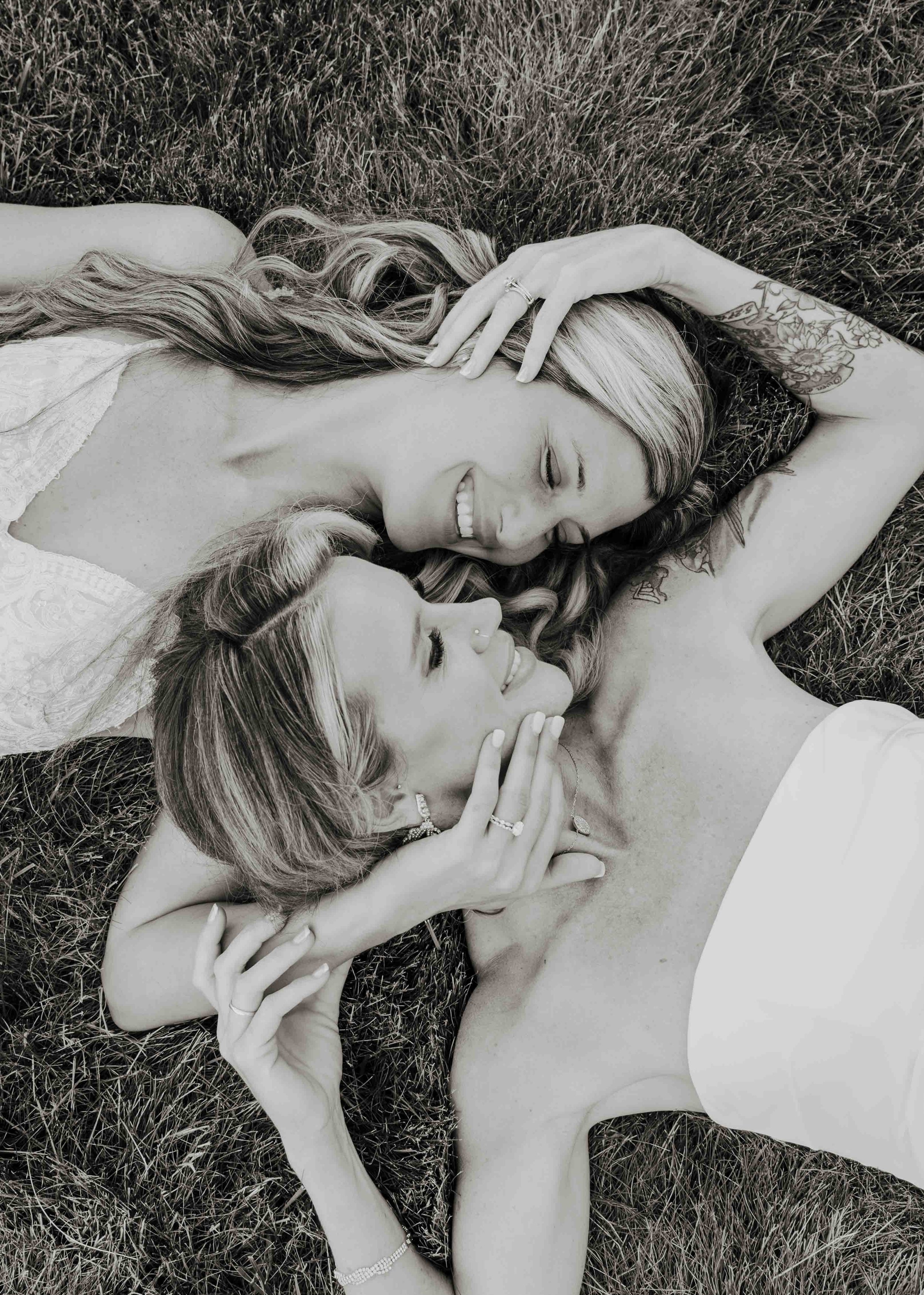 Kelly & Andrea - Web-14.jpg