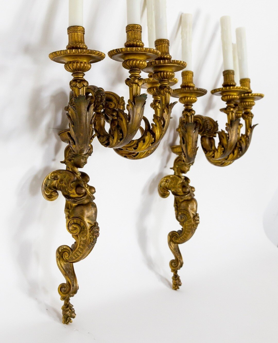 Here is our magnificent pair of cast bronze Melusina sconces from the 1870s. A melusina is a ⁠mermaid with wings in European folklore described as a female spirit of fresh water in a holy well or river. ⁠
For sale at Dogfork Lamp Arts. ⁠
⁠
Contact us