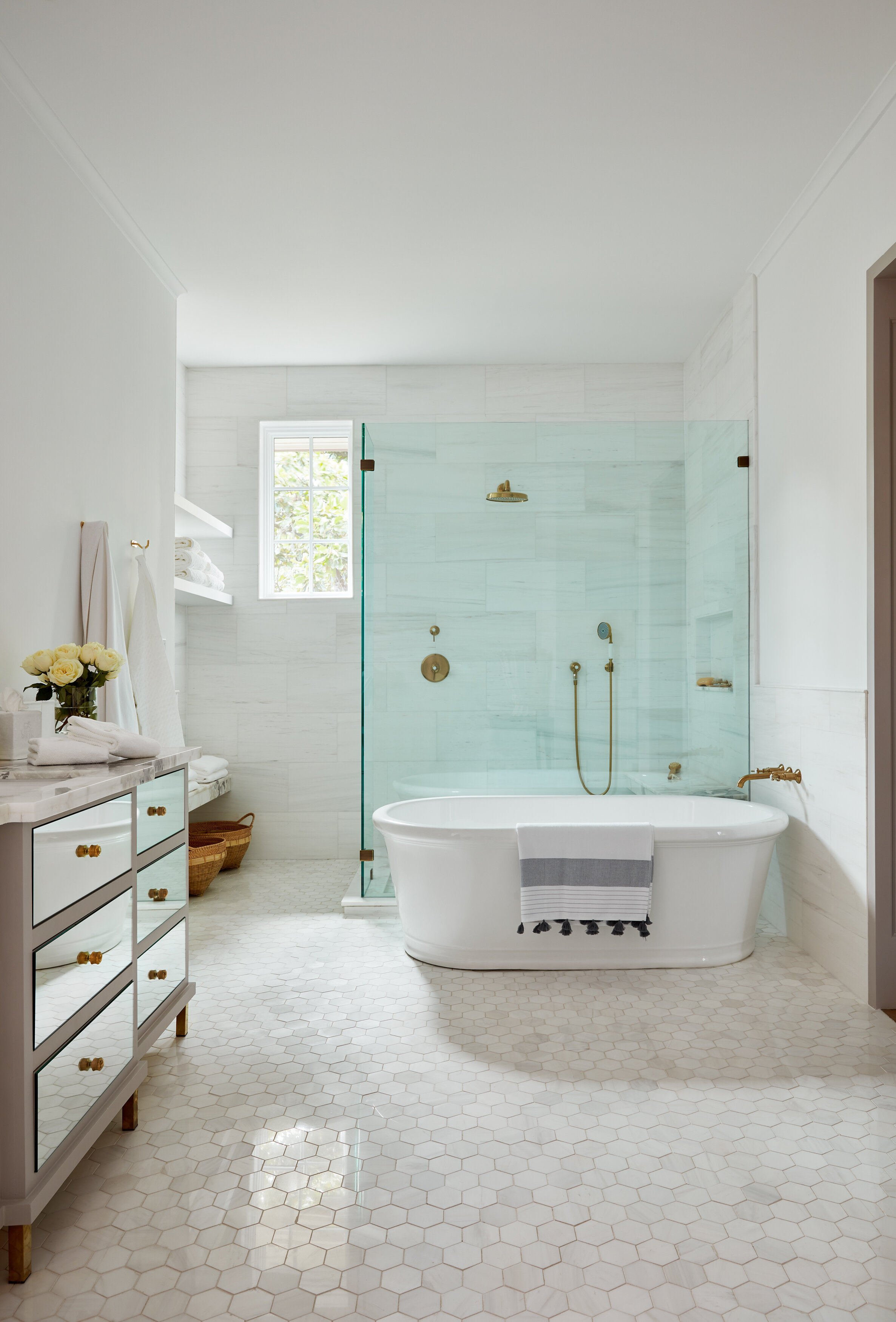 200619_Milieu_Showhouse_Thillart_Haslam_Masterbathroom_v10227_MedRes_Flat.jpg