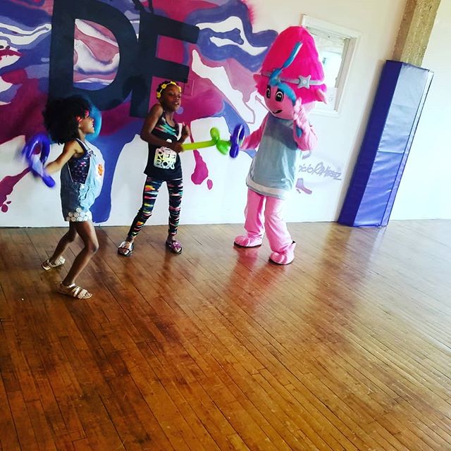 Have you booked your birthday party yet? You can customize your dance party with characters from your favorite movie or show! 773-932-6230

#childrenwhodance #chicagodancestudio #chicagomom #chicago #dance #characterparties #fun#allages#danceresource