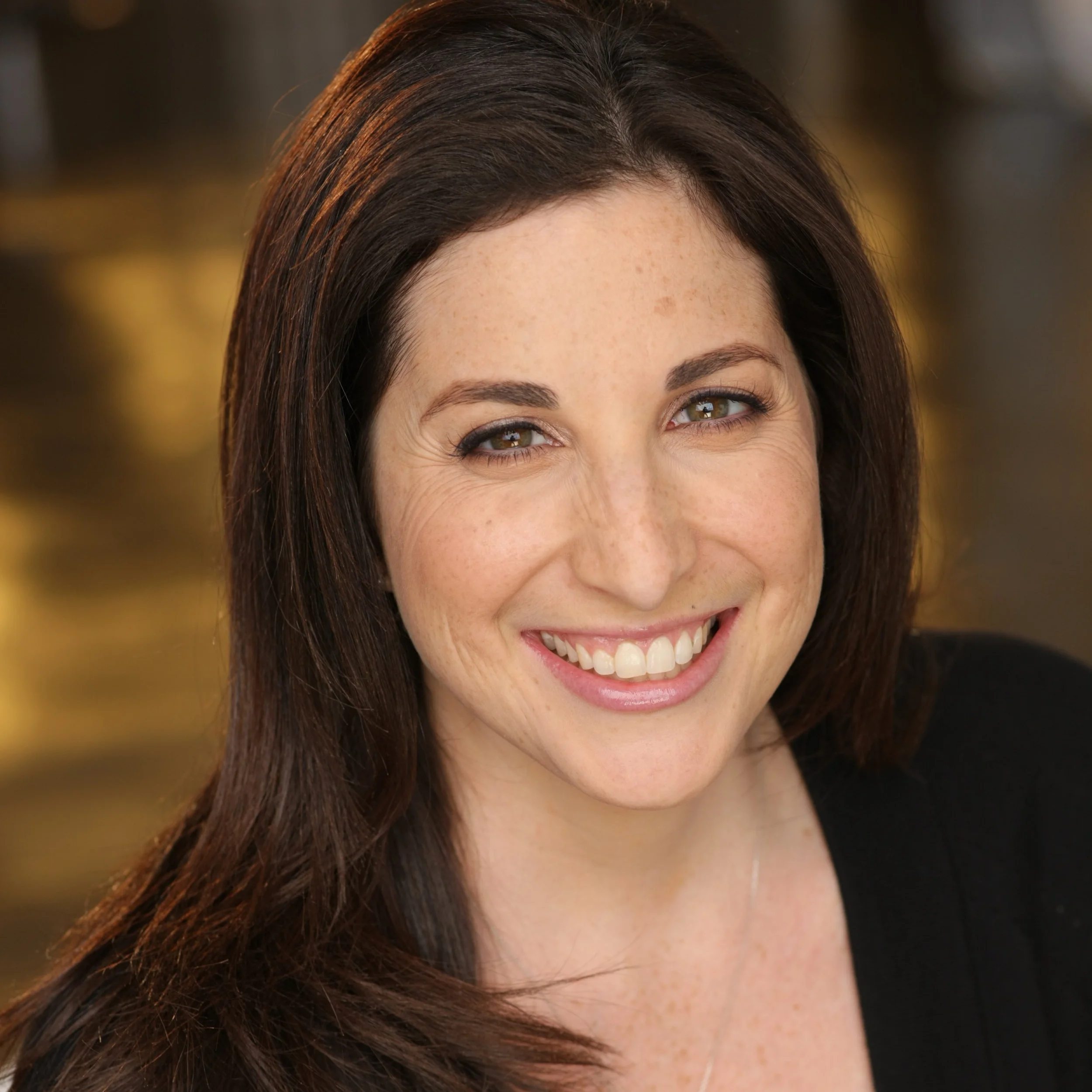 Rachel+Bovitz+Headshot+%28002%29.jpg