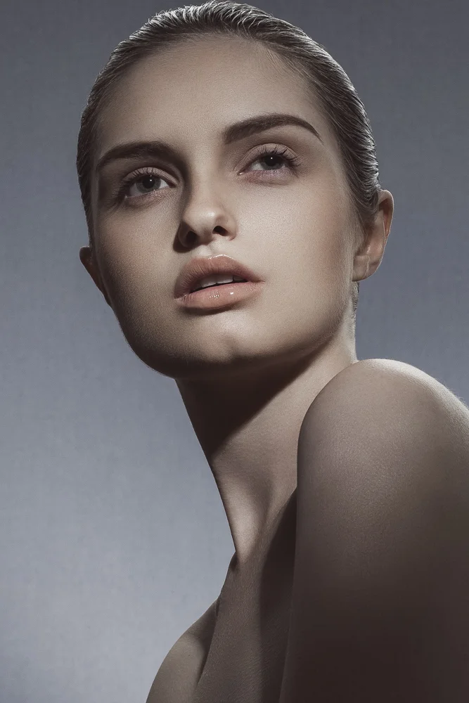 Vivianne_Tran_Makeup1.jpg