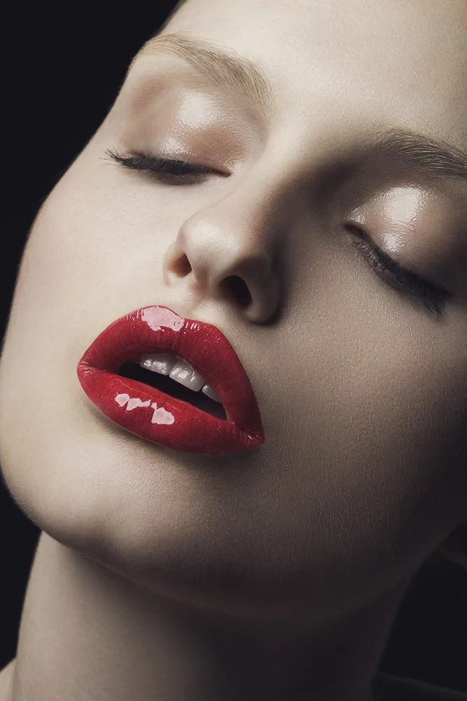 Vivianne_Tran_Makeup4.jpg