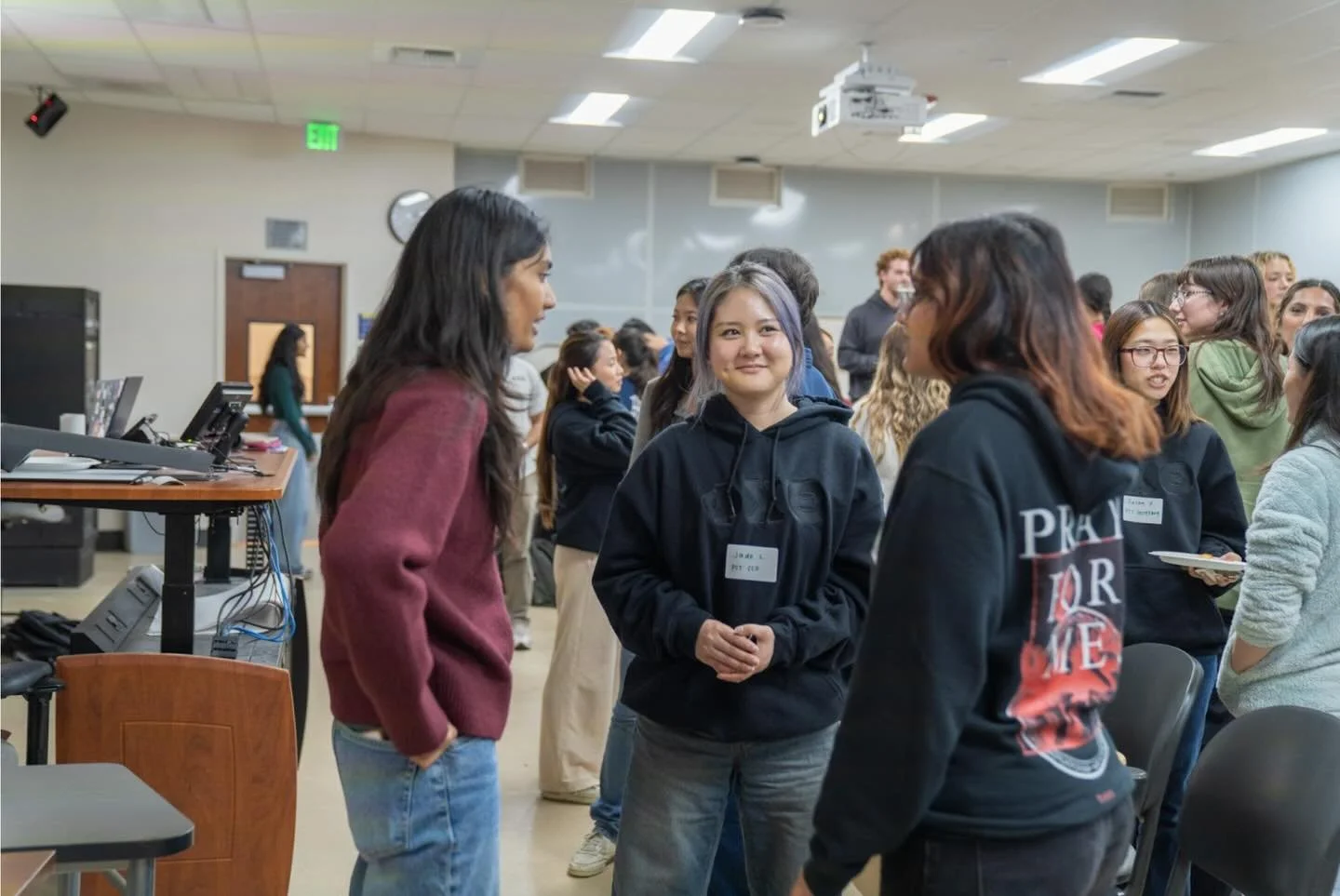 Even in the coldest months, DWIB creates warmth through connection and empowerment! This season, step into a community where belonging, inspiration, and collaboration thrive. 

❄️Like the first snowfall, DWIB is full of fresh opportunities and new be