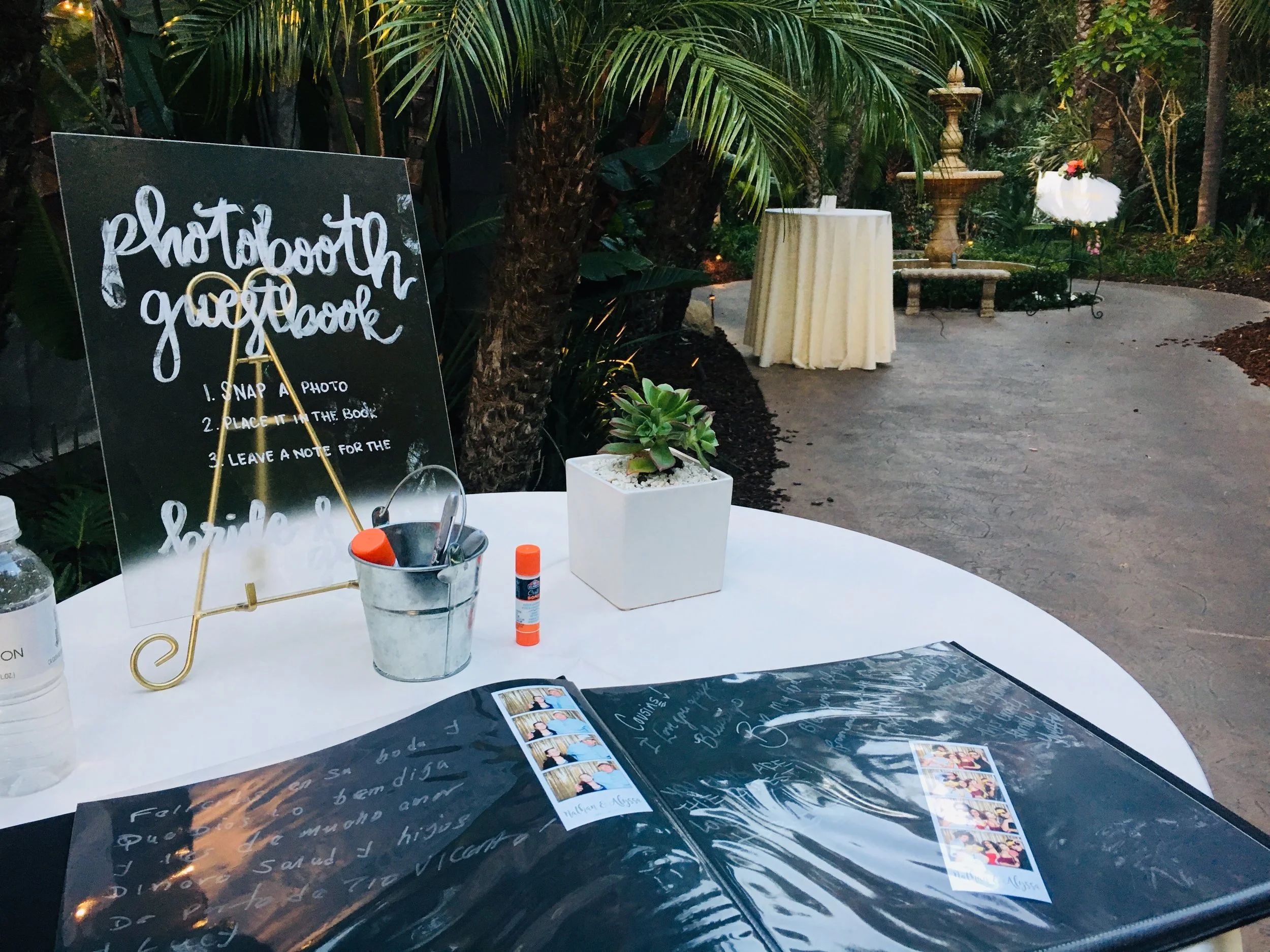 Add a premium scrapbook to your event. We will make sure you end up with all your memories in the most unique way.