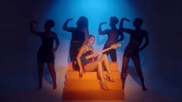 ezgif.com-video-to-gif (3).gif